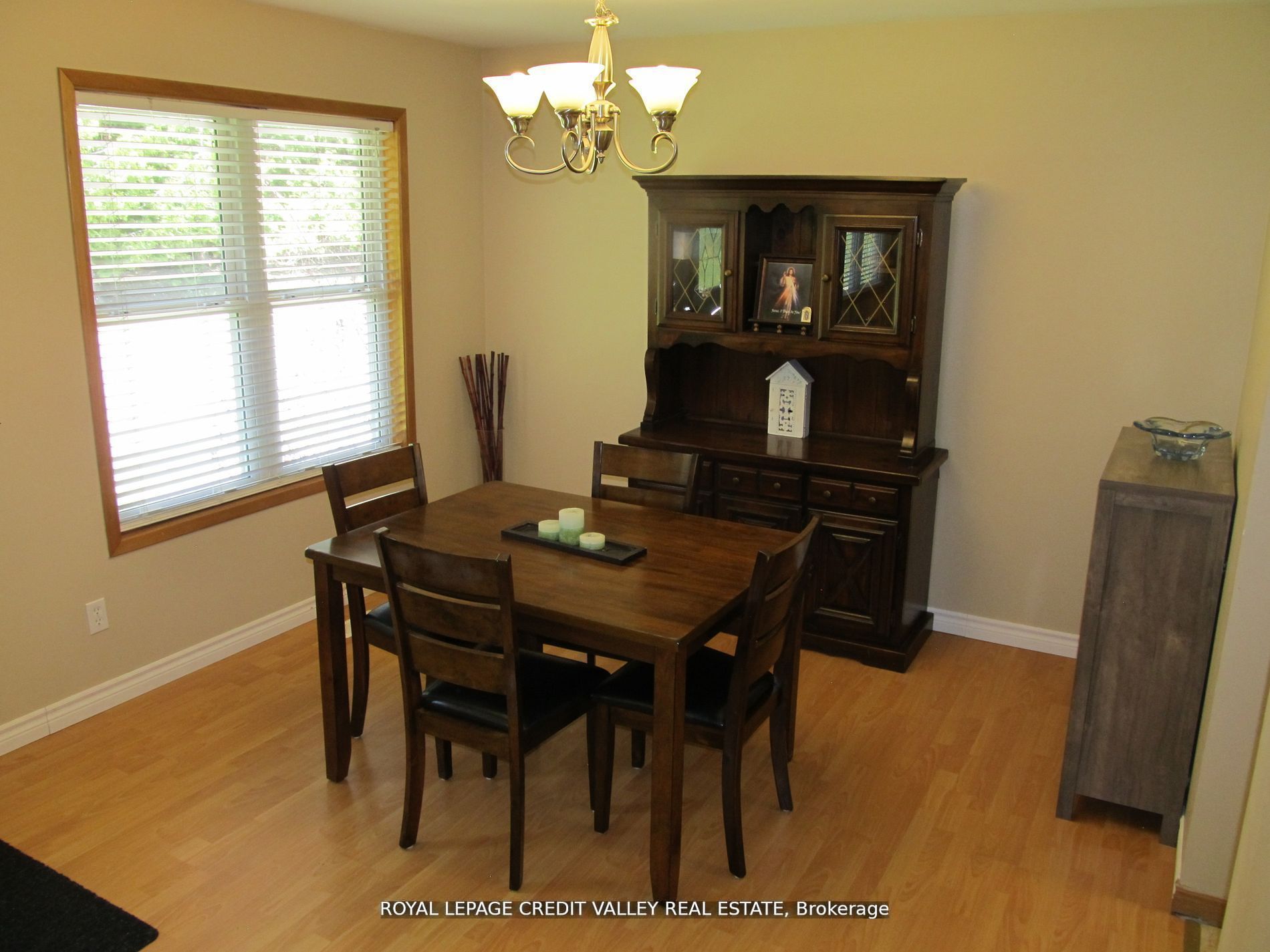 476345 3rd Line Property Photo 34