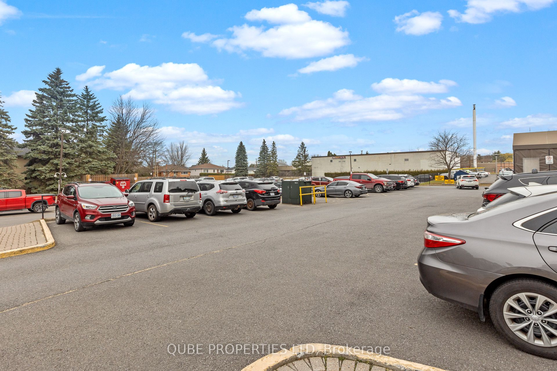 2555 St Joseph Boulevard 104-106 Property Photo 3