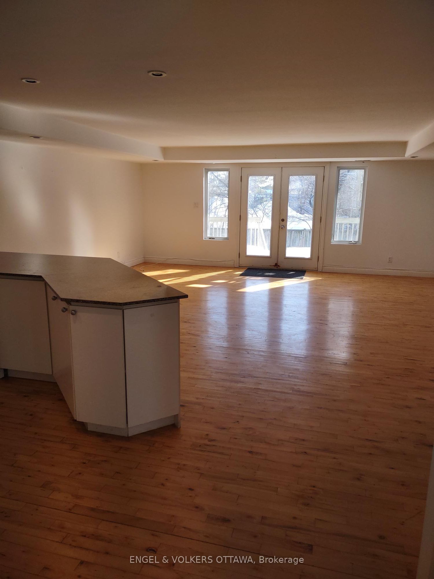 306 Presland Road A Property Photo 12