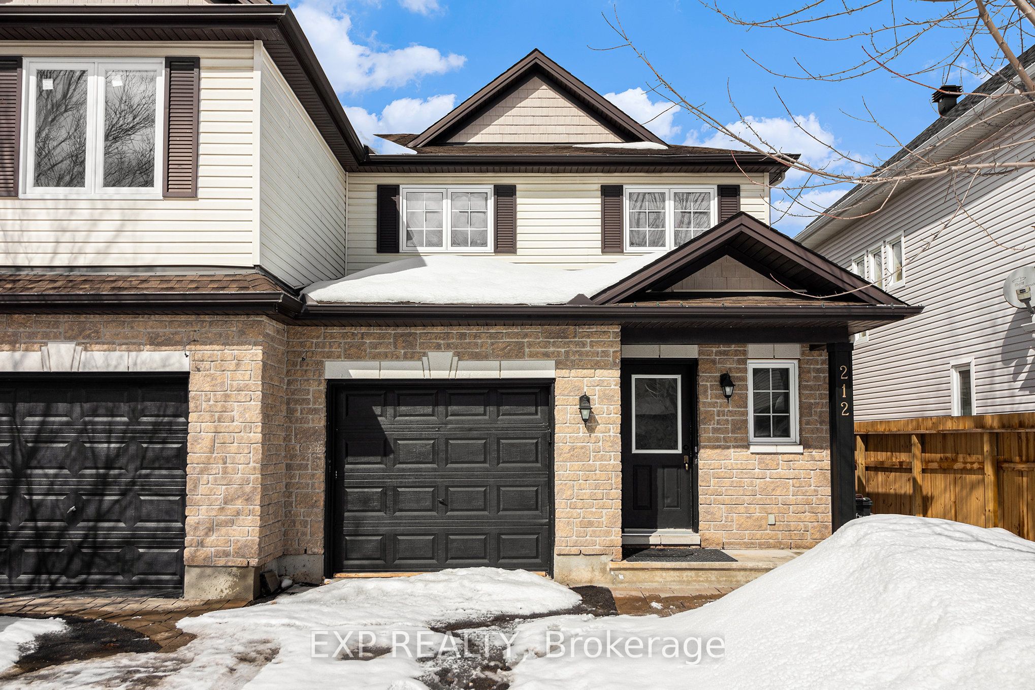 212 Bradwell Way Property Photo