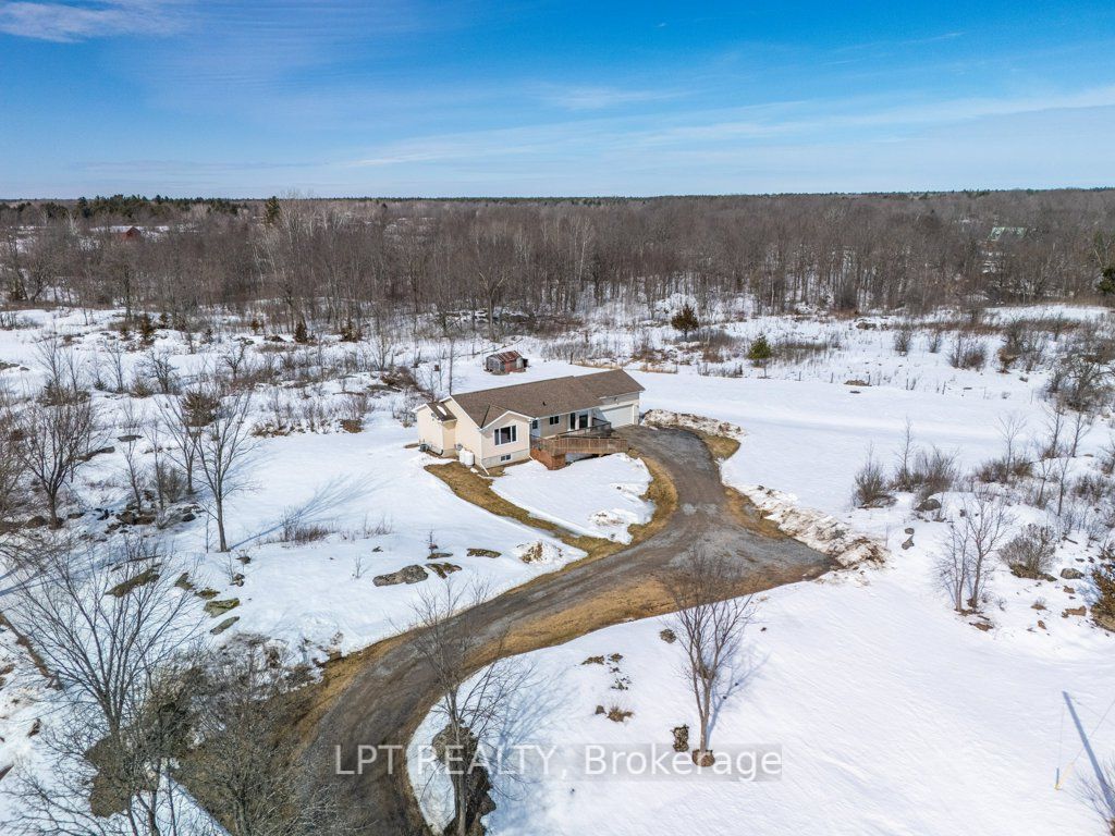 6089 1 Lake Rd Property Photo