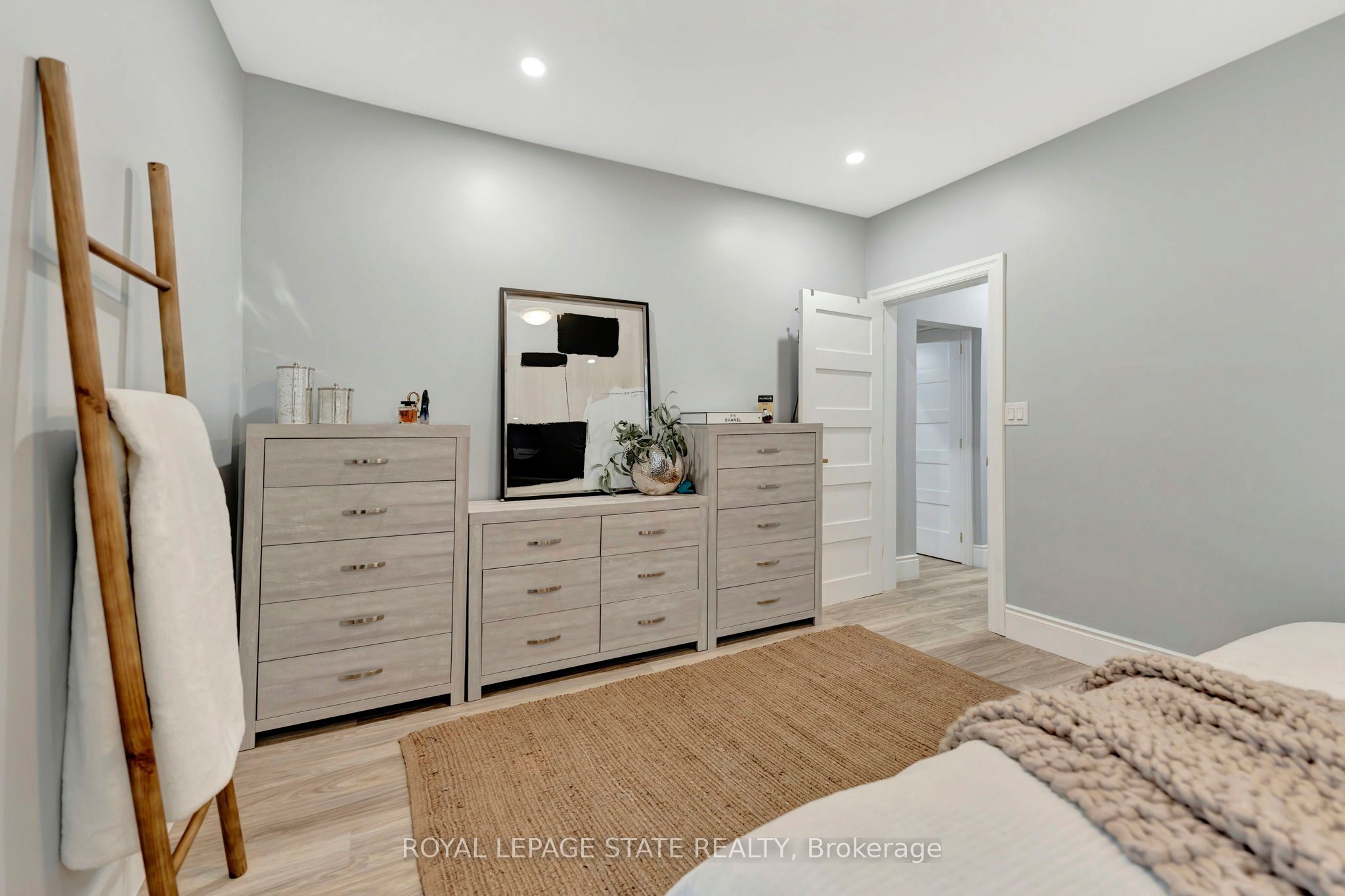 520 Cochrane Road Property Photo 15