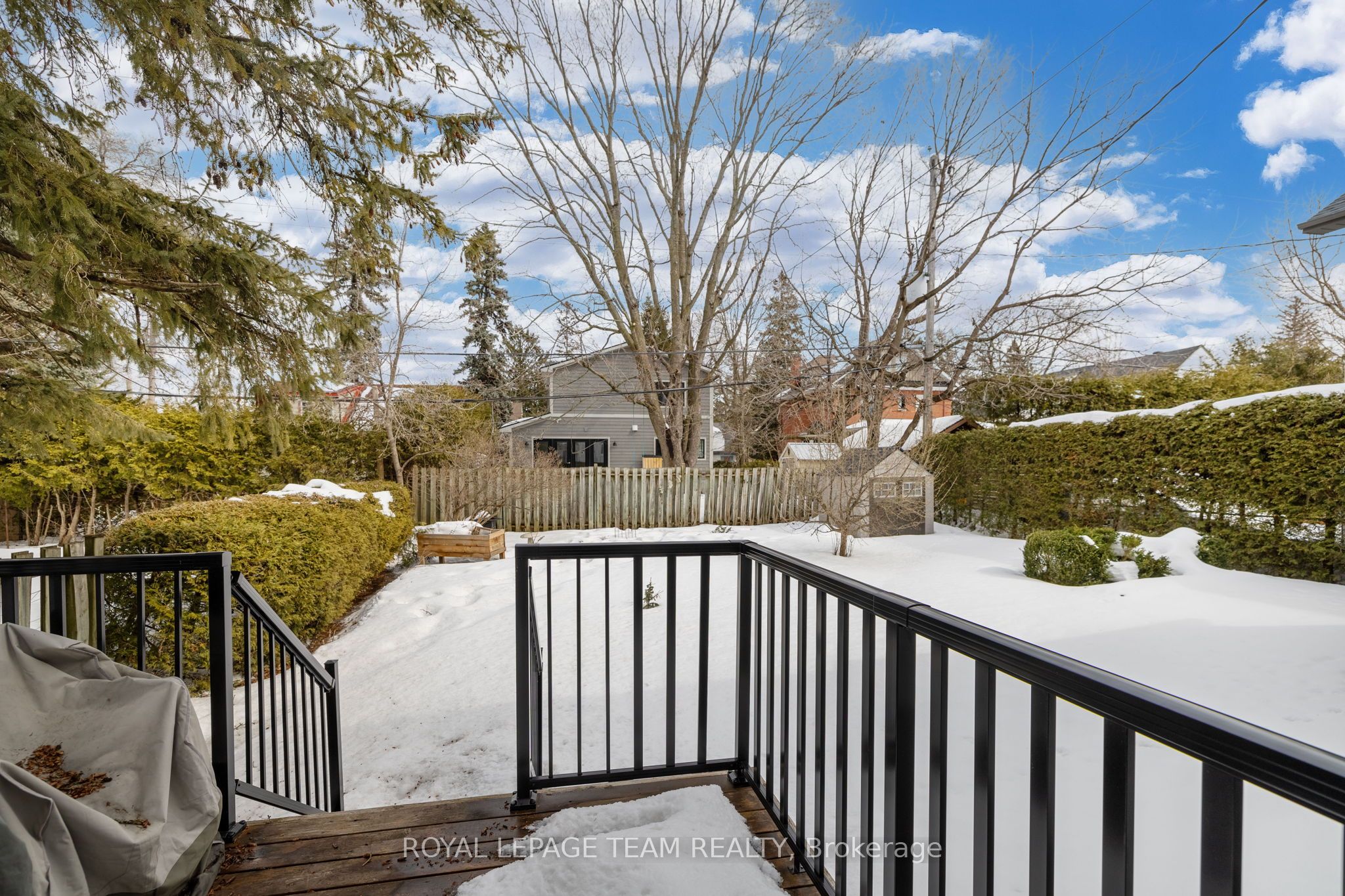 485 Mansfield Avenue Property Photo 31
