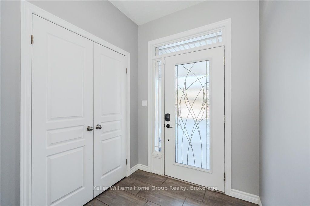 202 Couling Crescent Property Photo 5