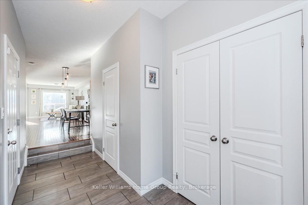 202 Couling Crescent Property Photo 6