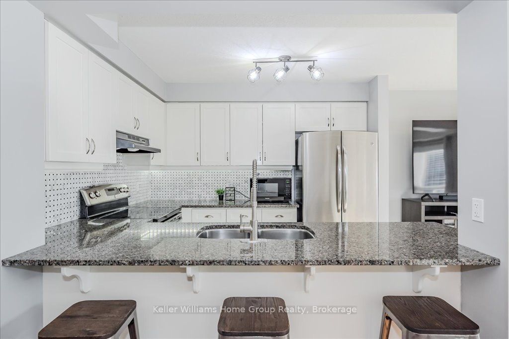 202 Couling Crescent Property Photo 12