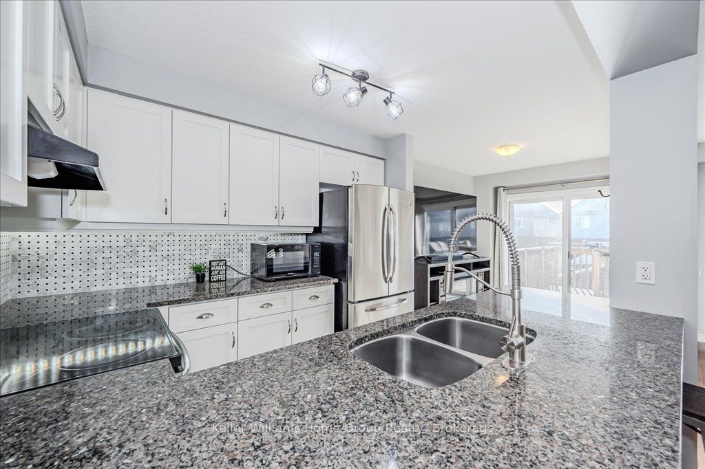 202 Couling Crescent Property Photo 15
