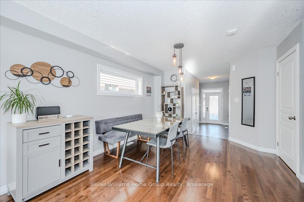 202 Couling Crescent Property Photo 18