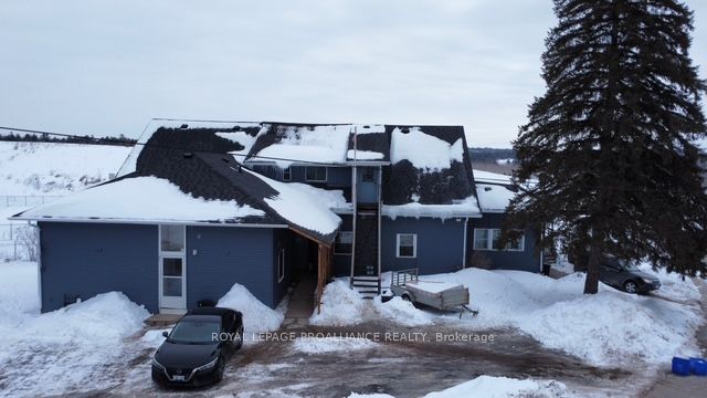 11 Private Road Property Photo