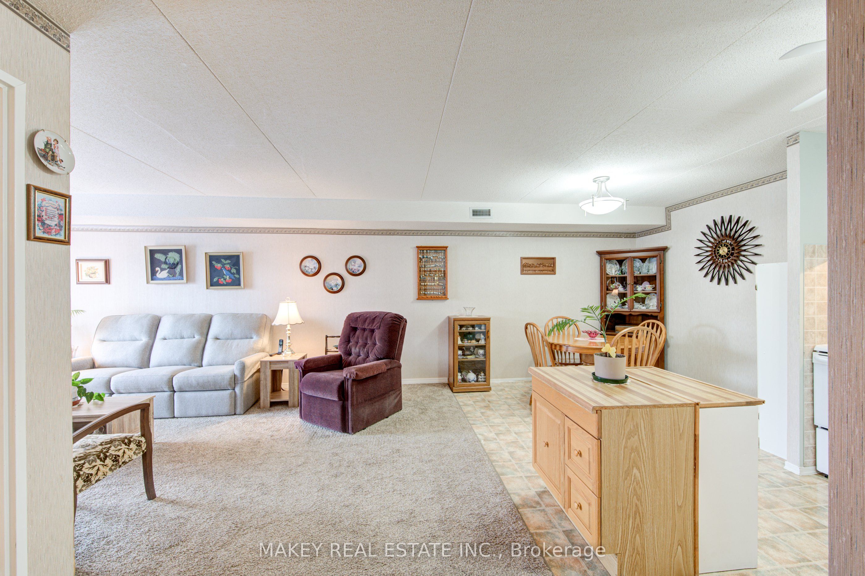 159 Ferguson Drive 204 Property Photo 20