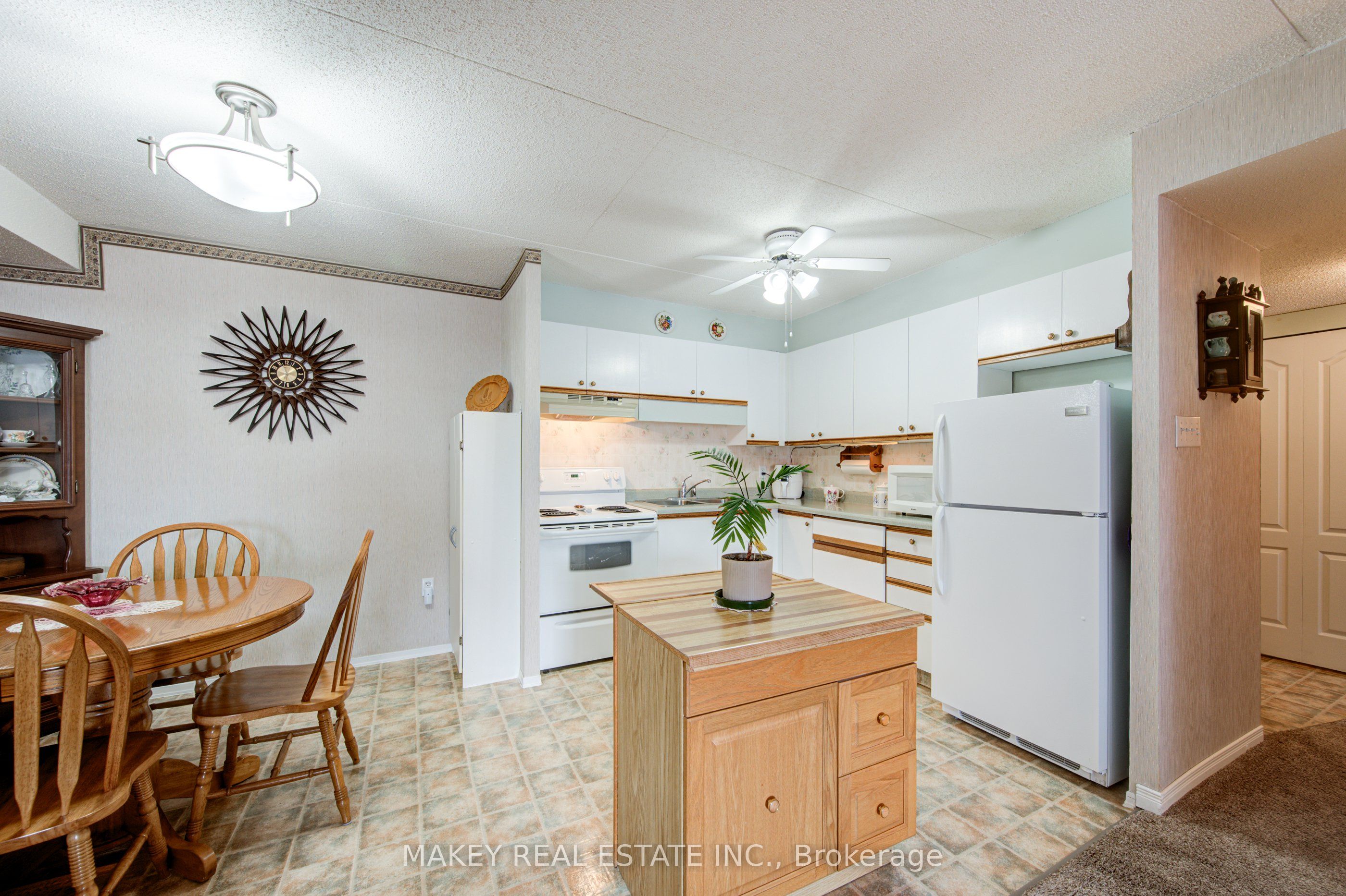 159 Ferguson Drive 204 Property Photo 31
