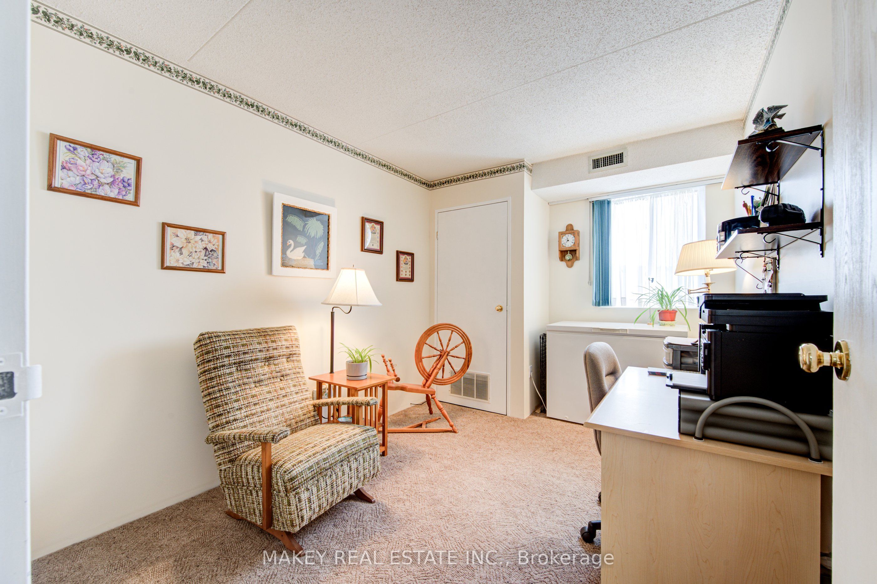 159 Ferguson Drive 204 Property Photo 38