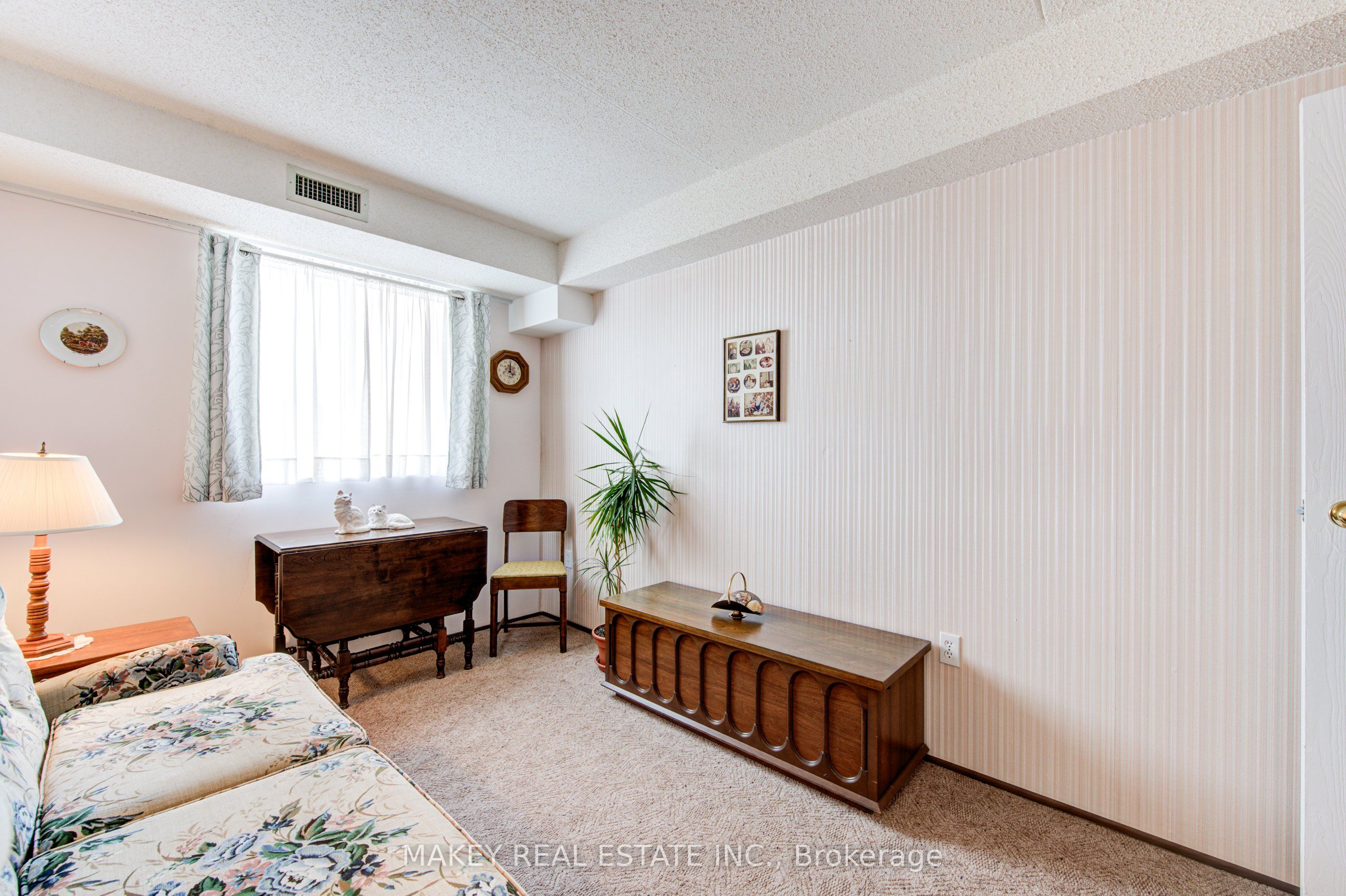 159 Ferguson Drive 204 Property Photo 42