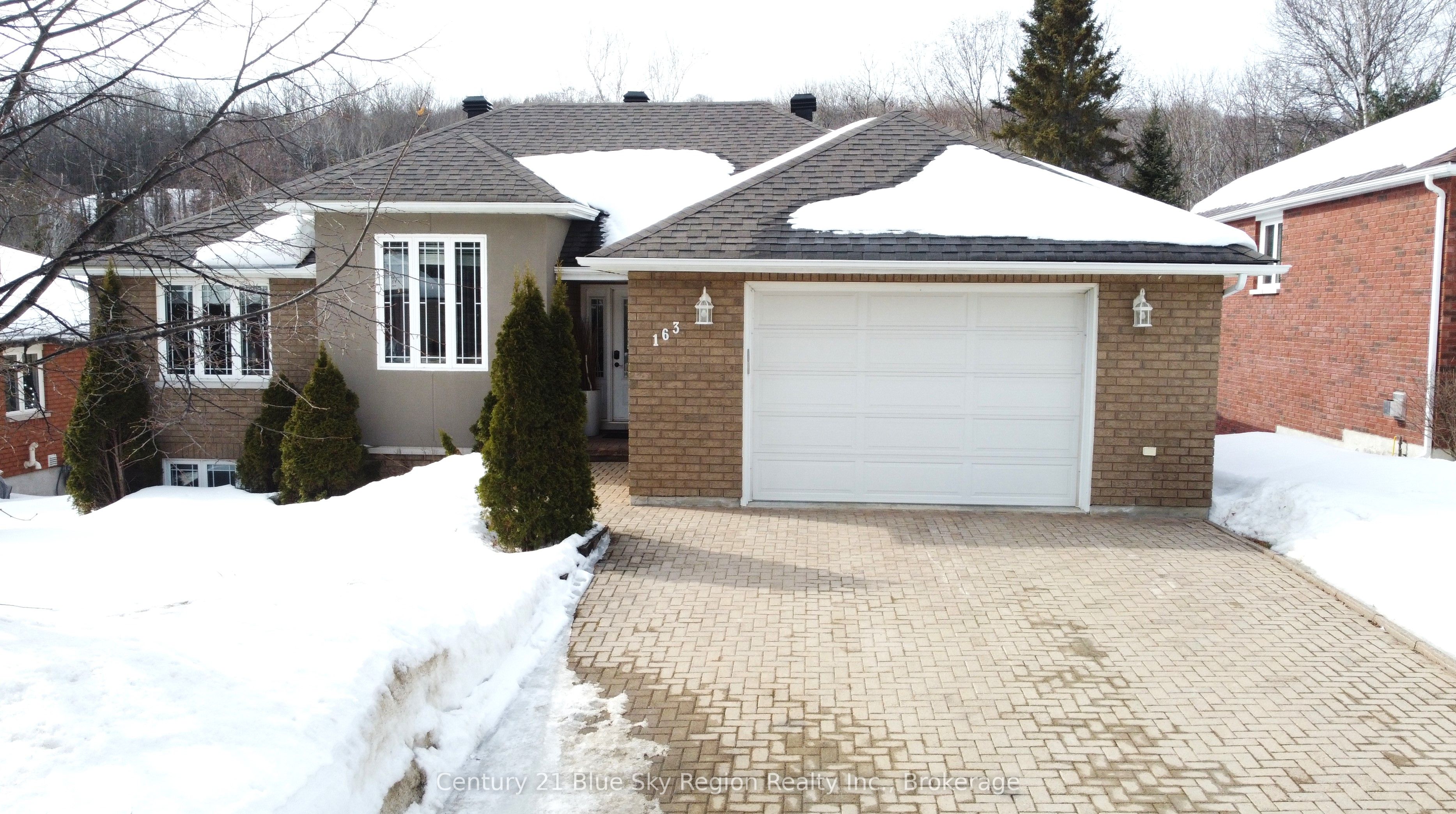 163 Bain Drive Property Photo