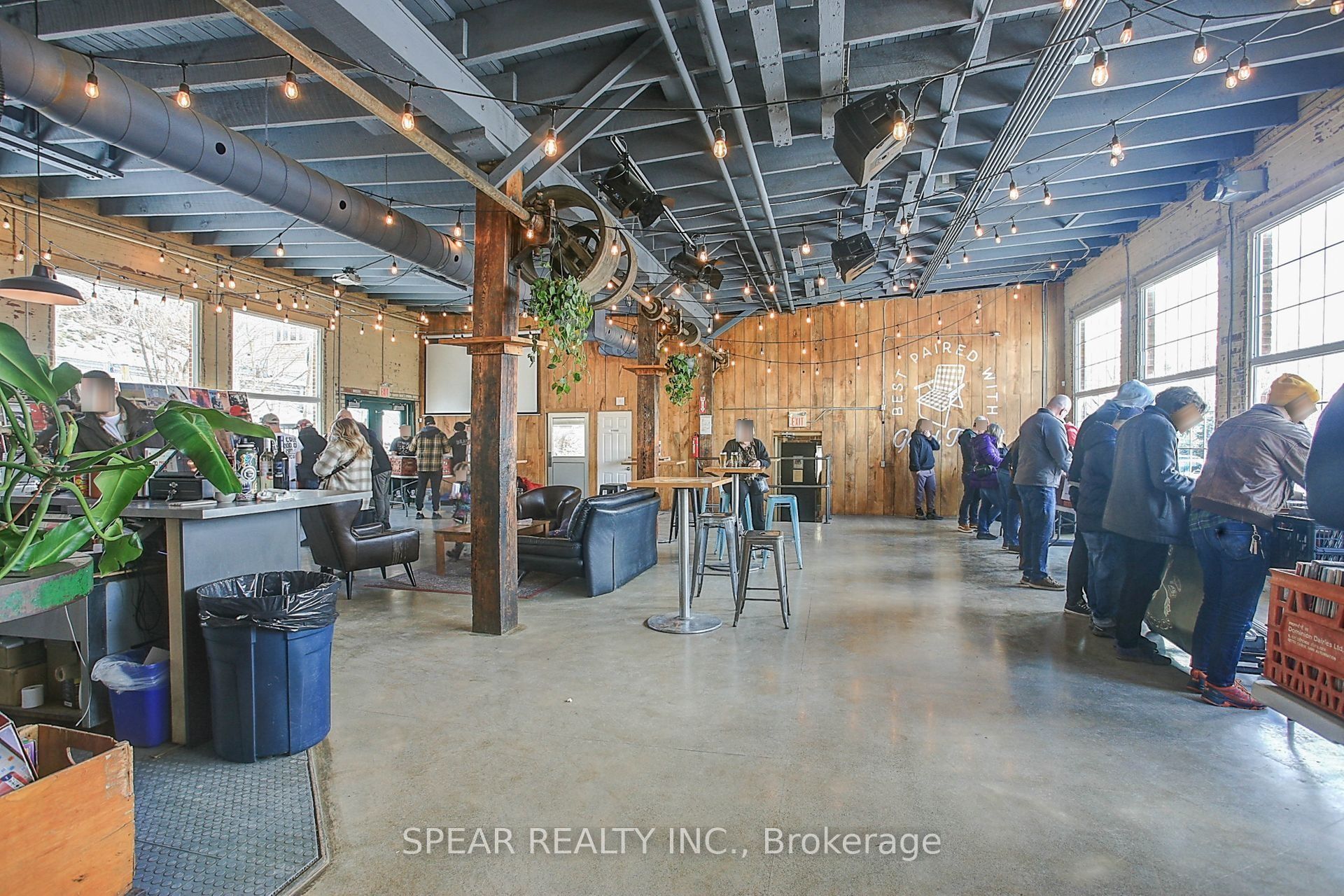 #operating Co - 295 Ainslie Street Property Photo 3