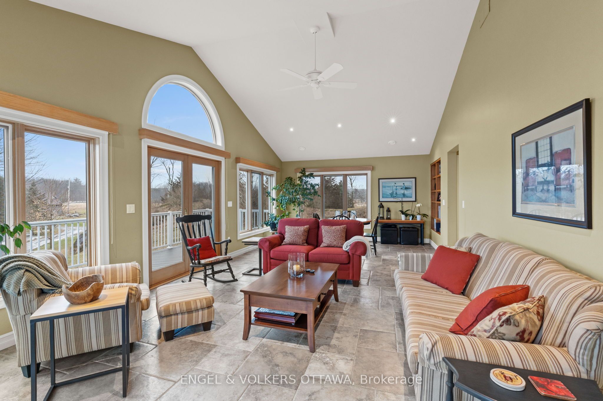 50 Belmonte Lane Property Photo 17