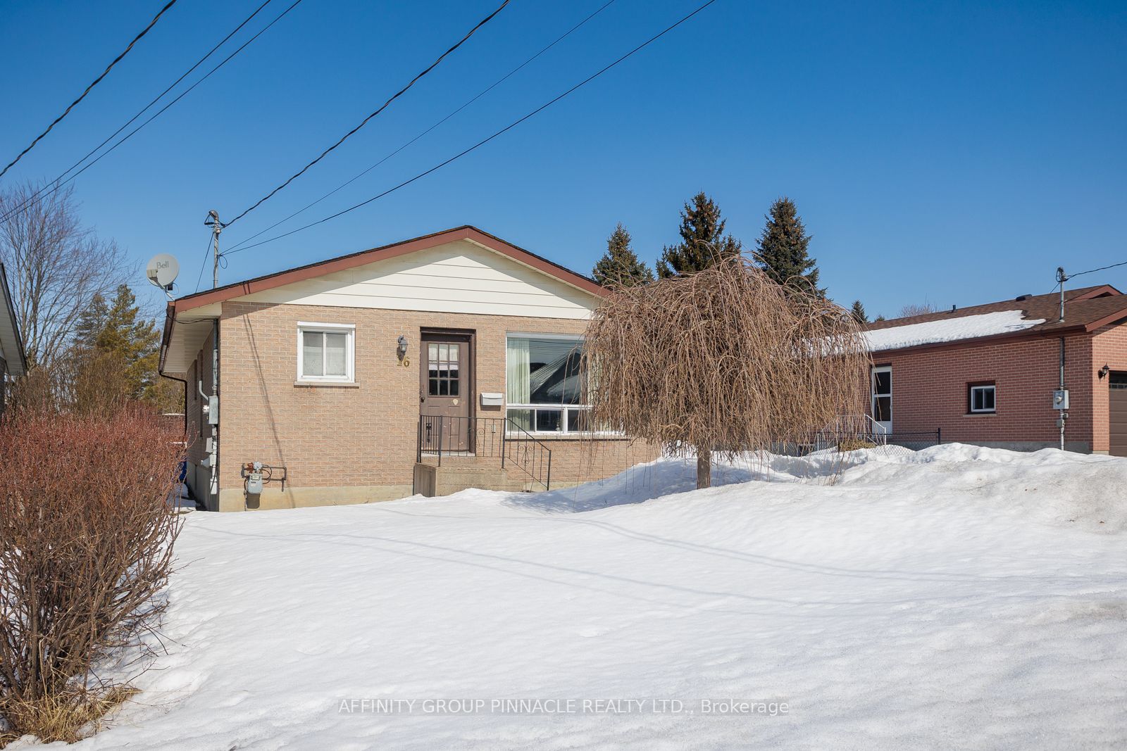 16 Parkside Dr Property Photo