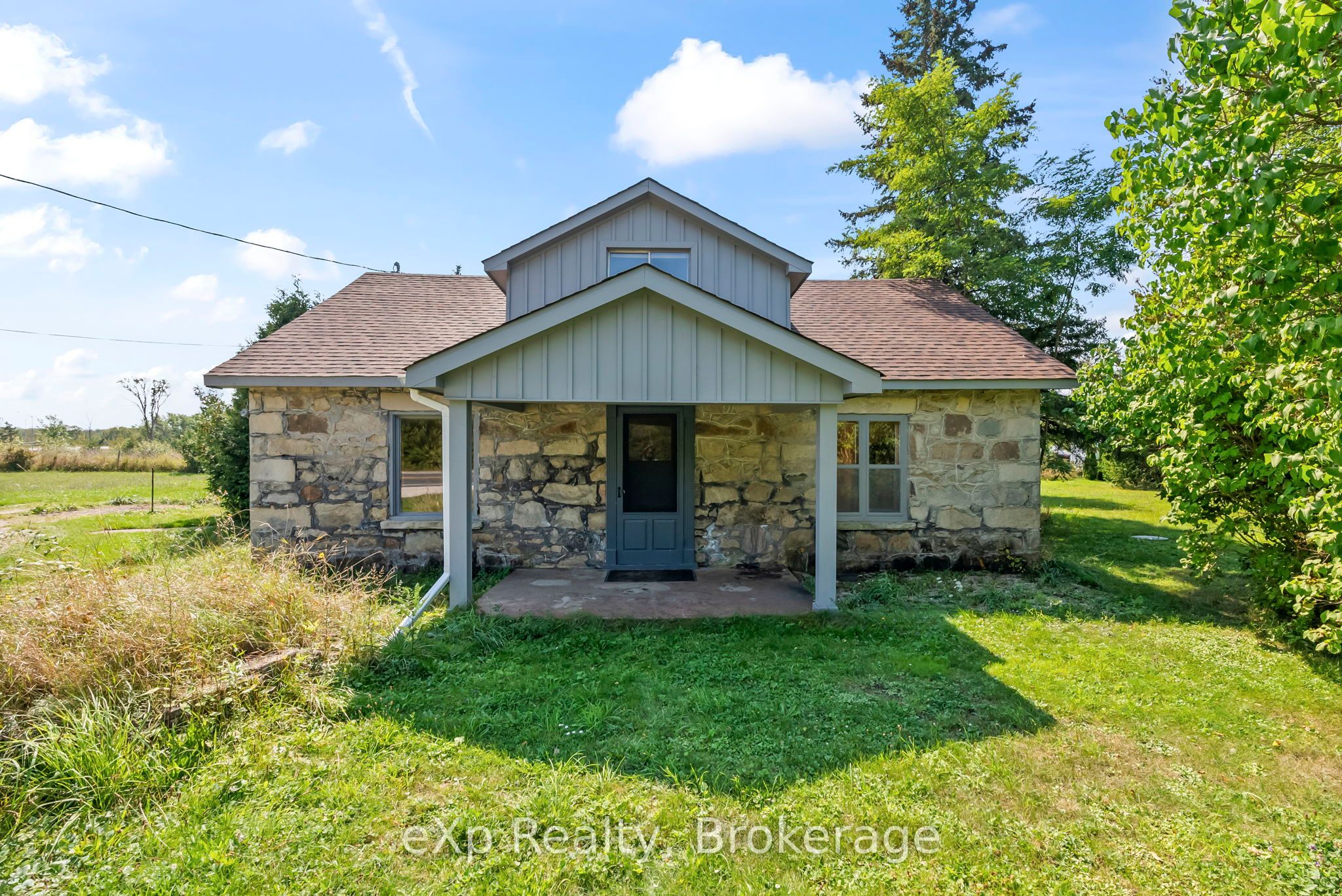 217 Highway 6 Property Photo 2
