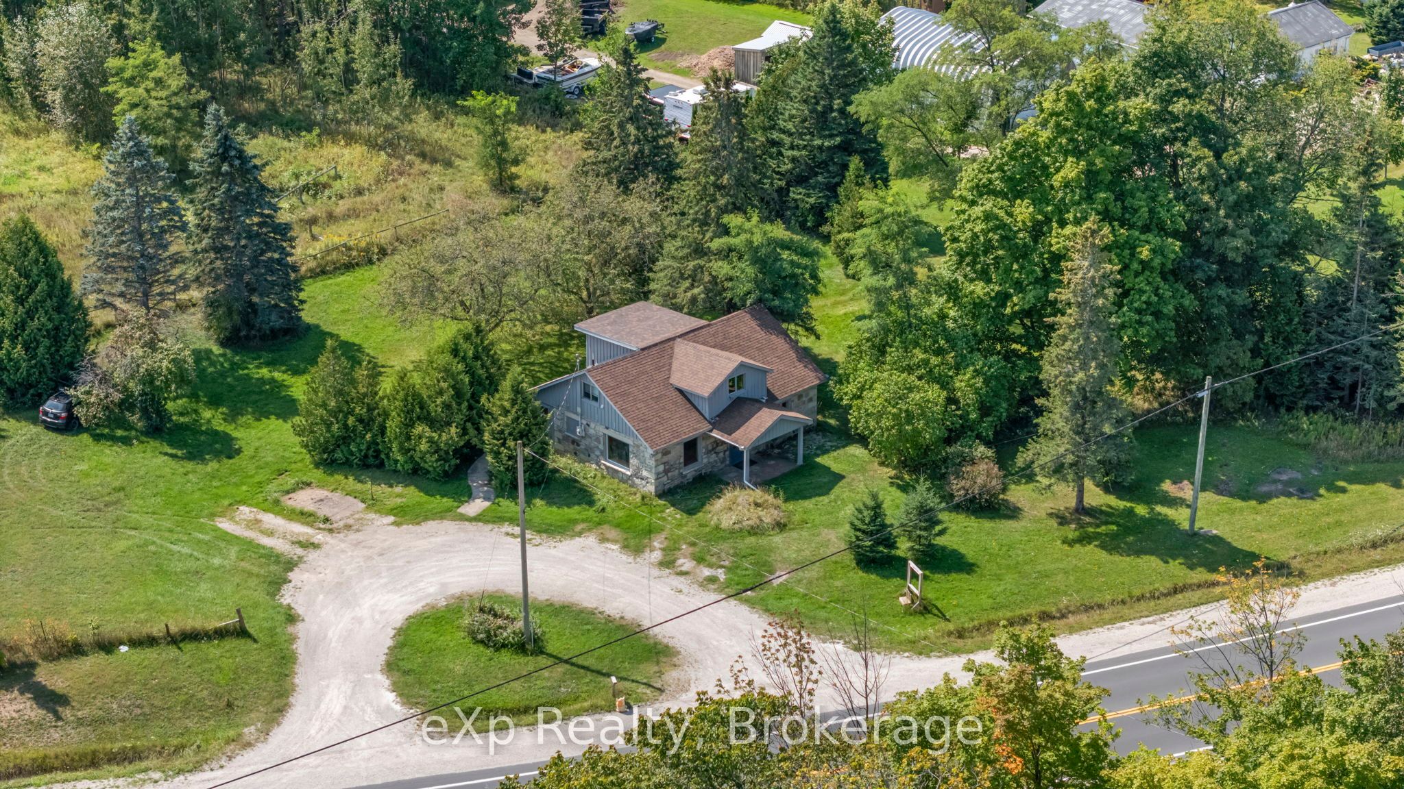 217 Highway 6 Property Photo 9