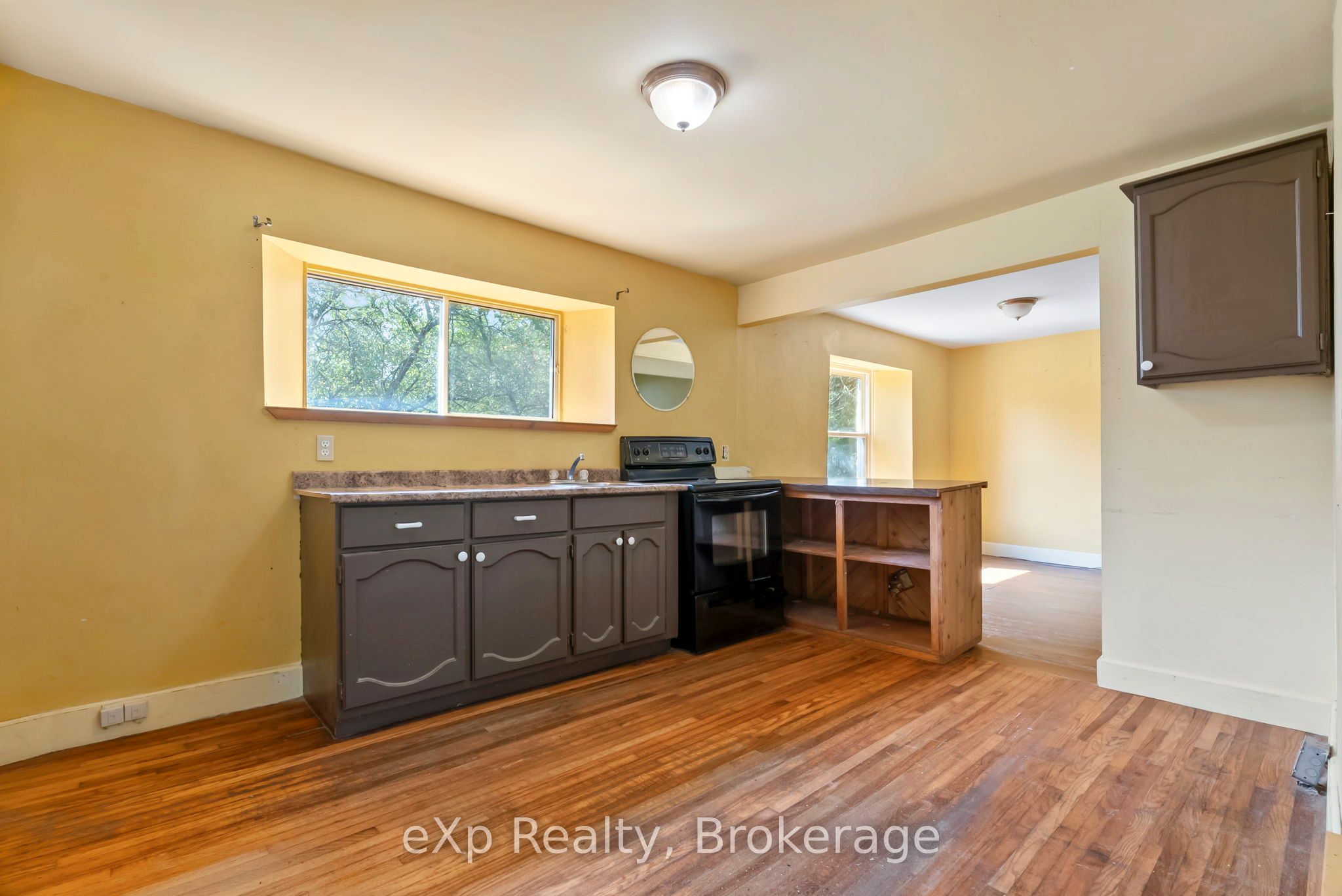 217 Highway 6 Property Photo 15