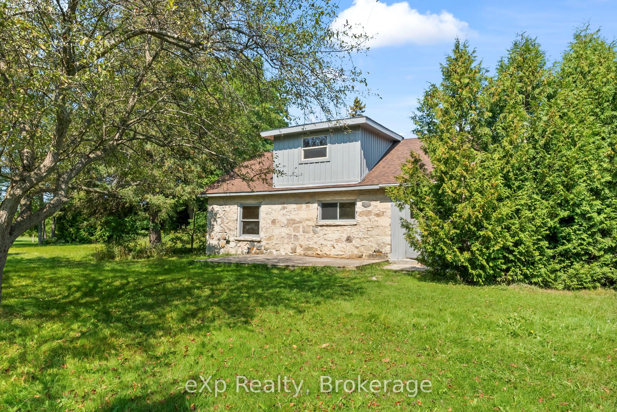 217 Highway 6 Property Photo 31