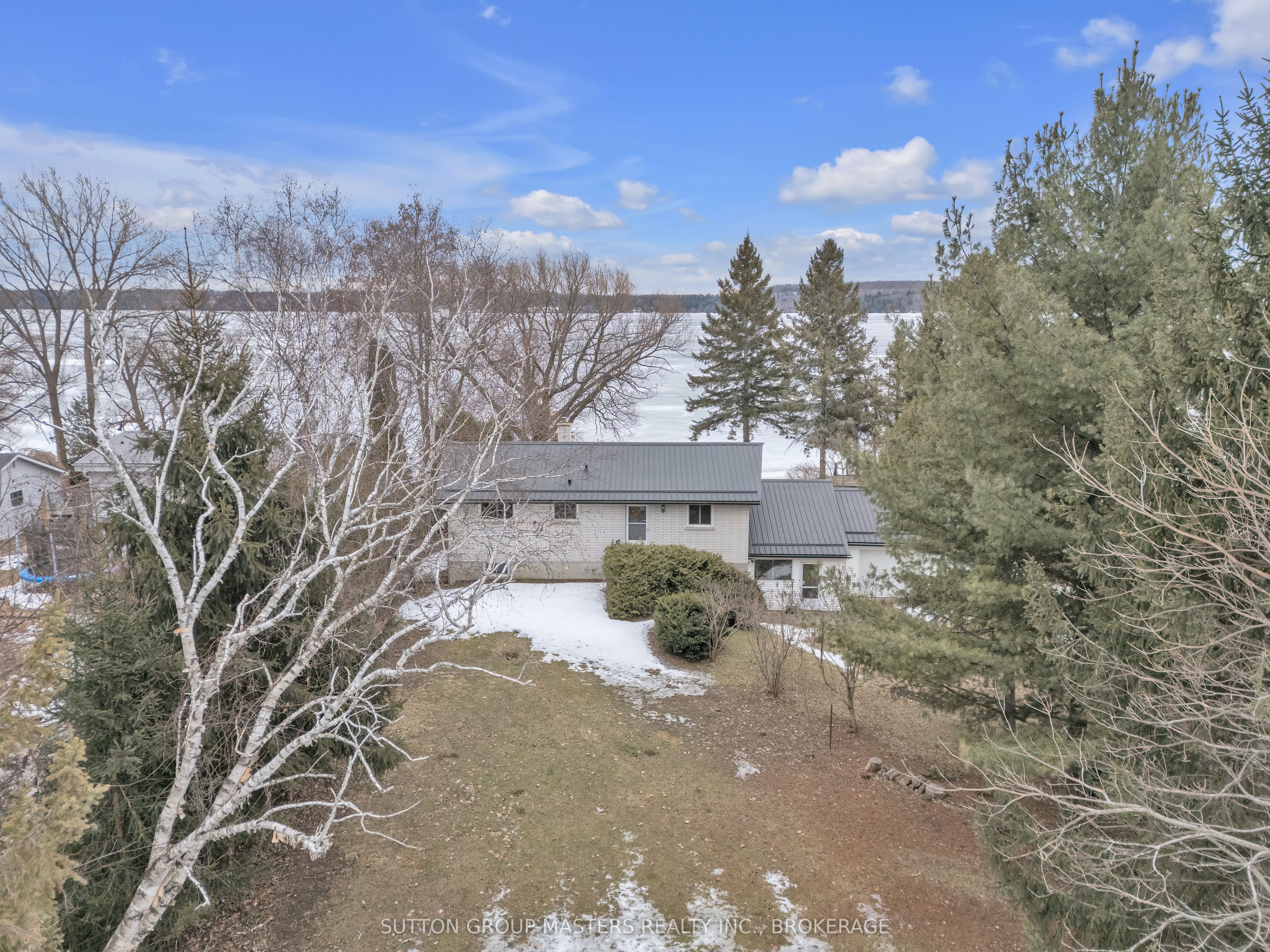 10954 Loyalist Parkway Property Photo 7