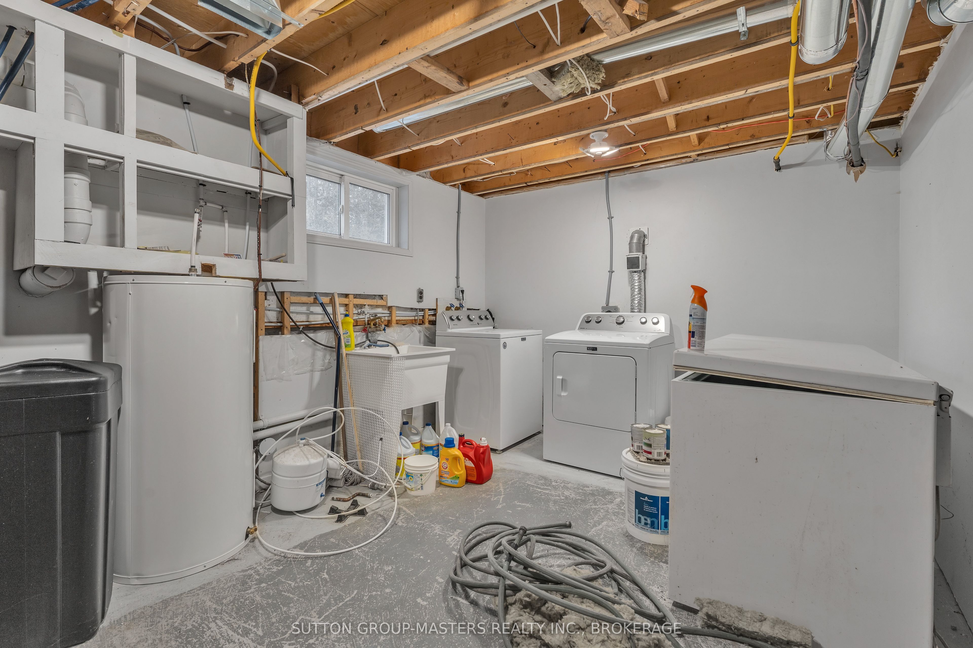 10954 Loyalist Parkway Property Photo 27