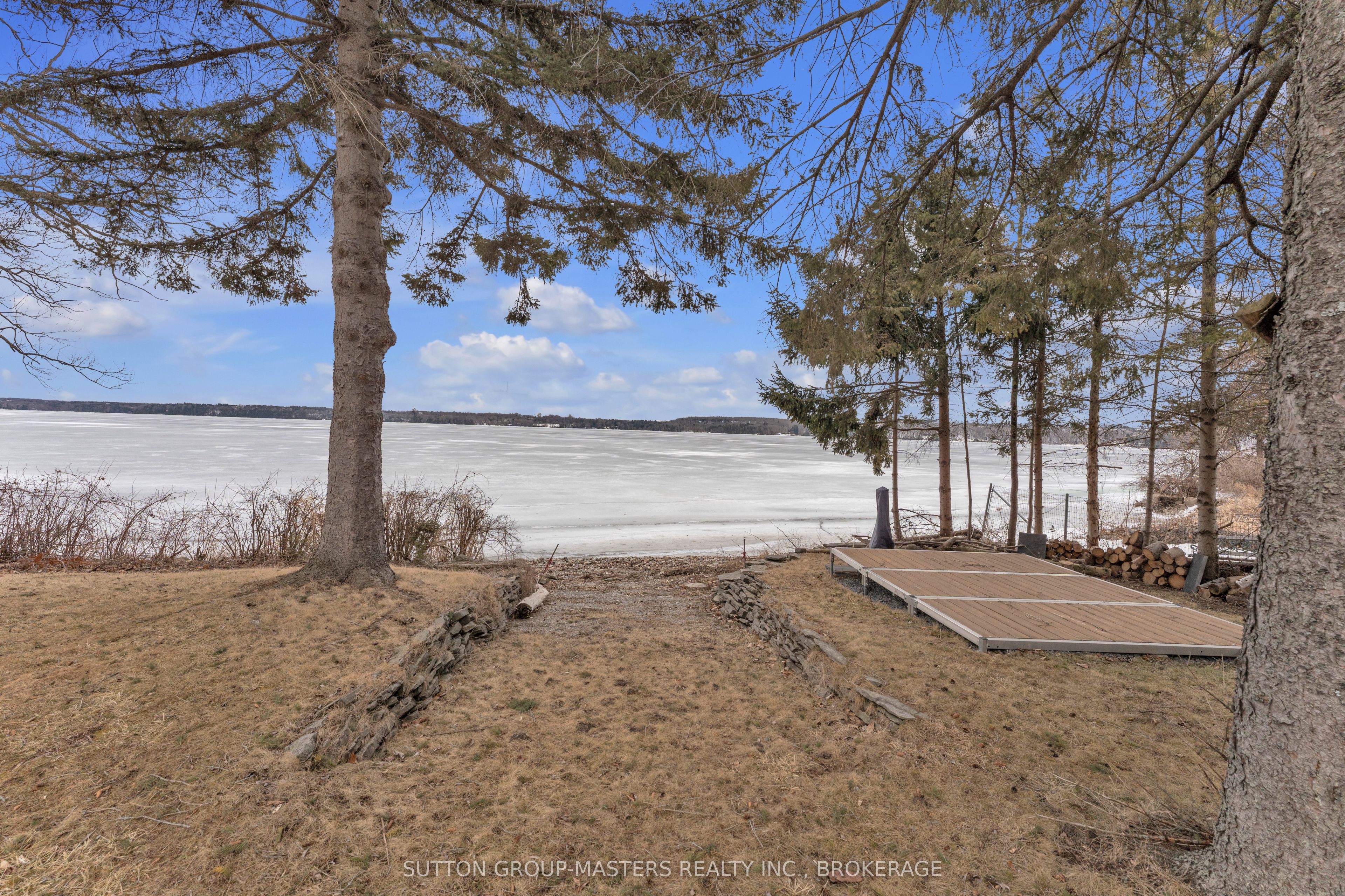 10954 Loyalist Parkway Property Photo 32