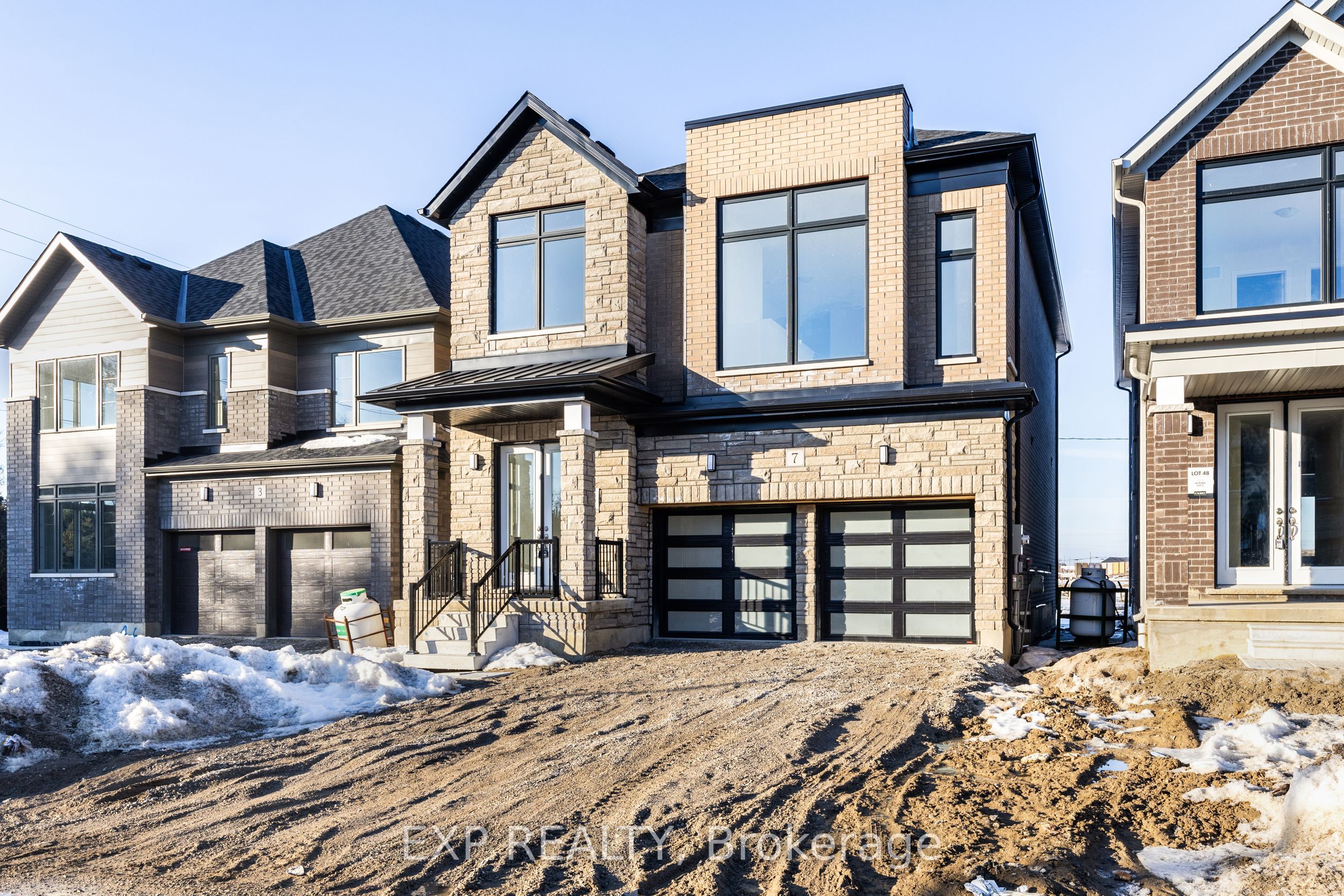 7 Blain Dr Property Photo 2