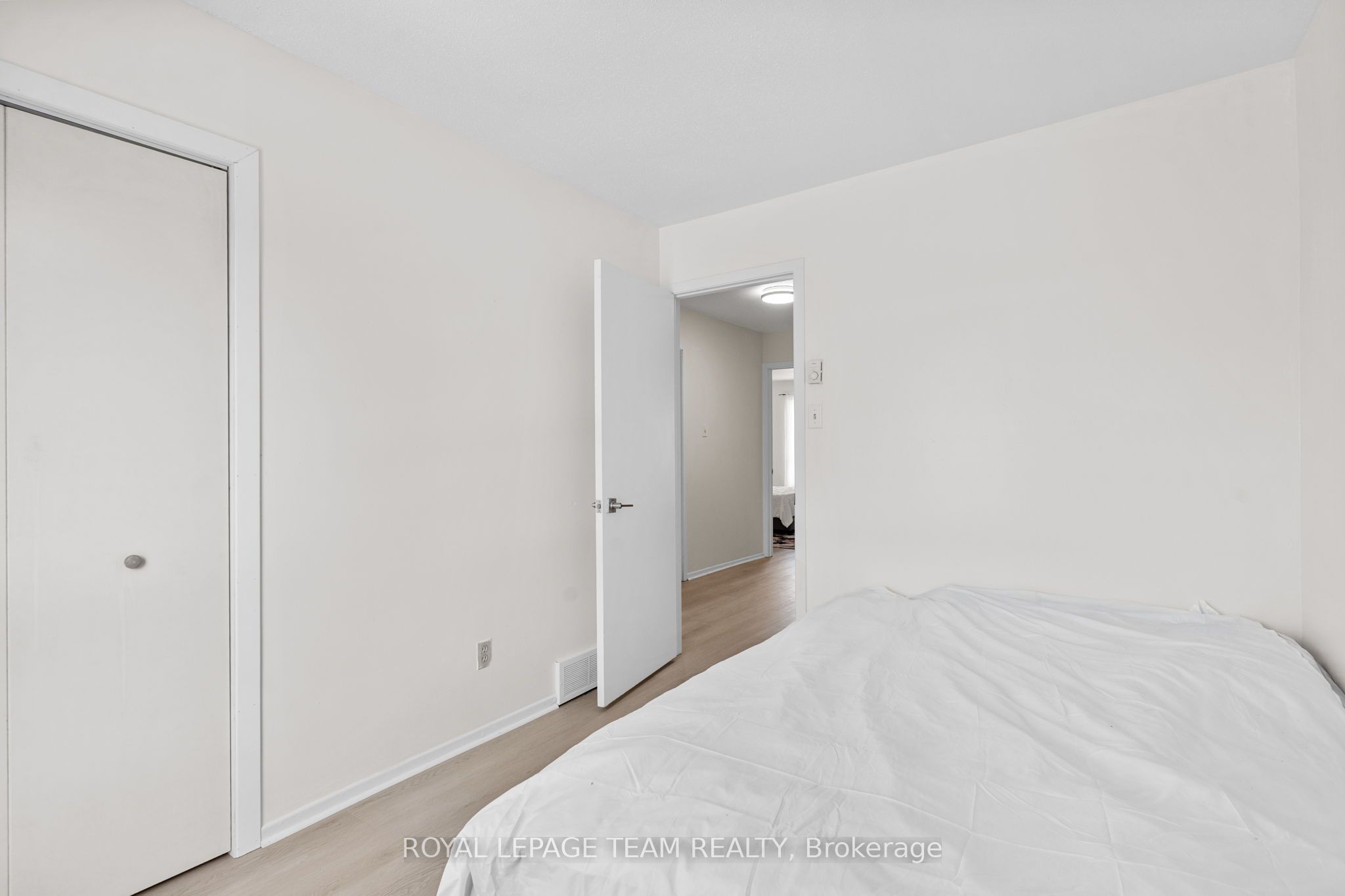 18a Arnold Drive Property Photo 25
