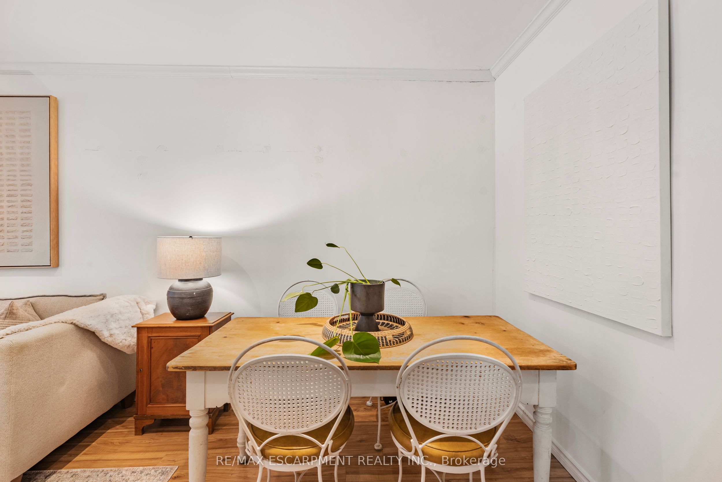 37 East 23rd Street Property Photo 5
