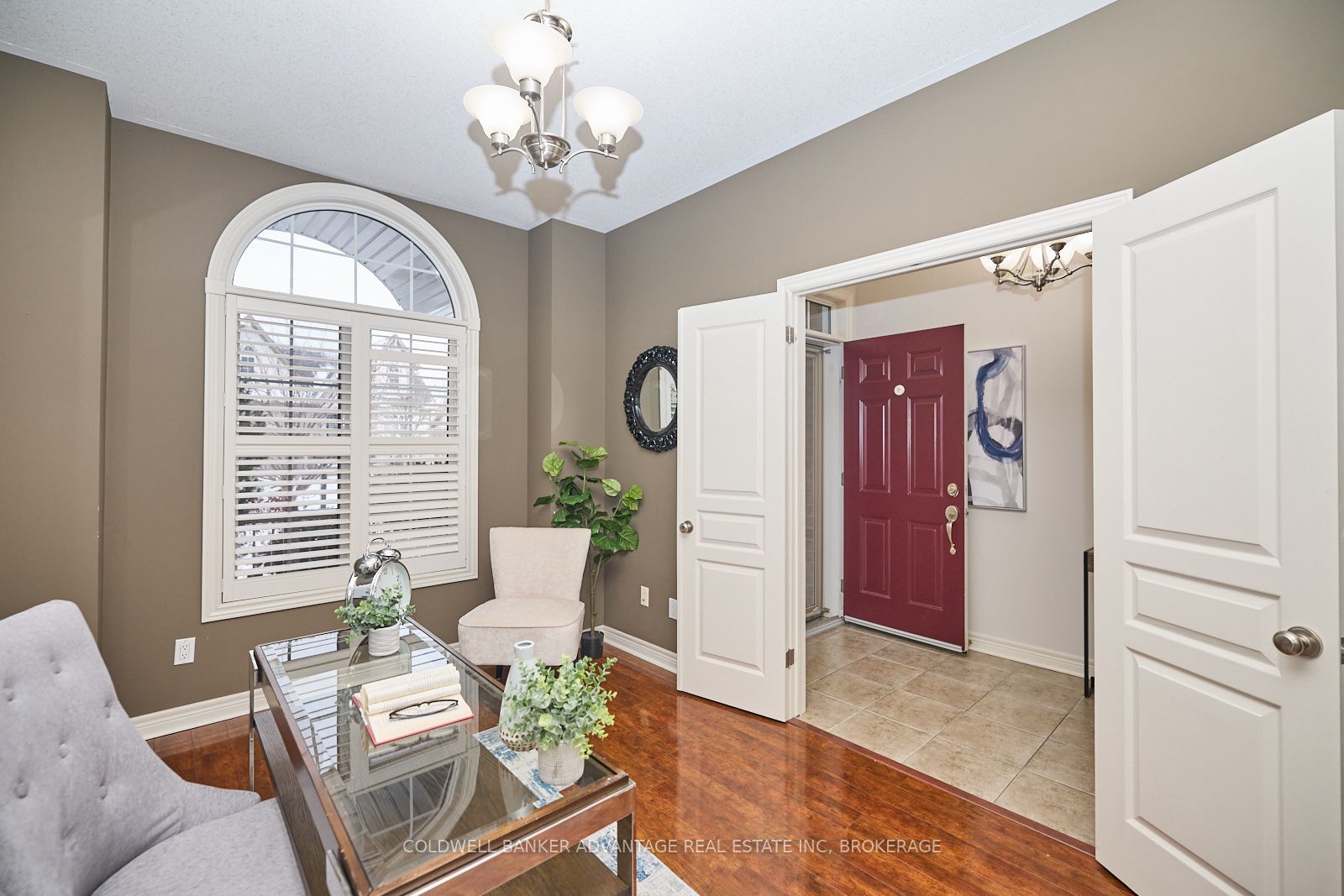 76 Aaron Trl Property Photo 4