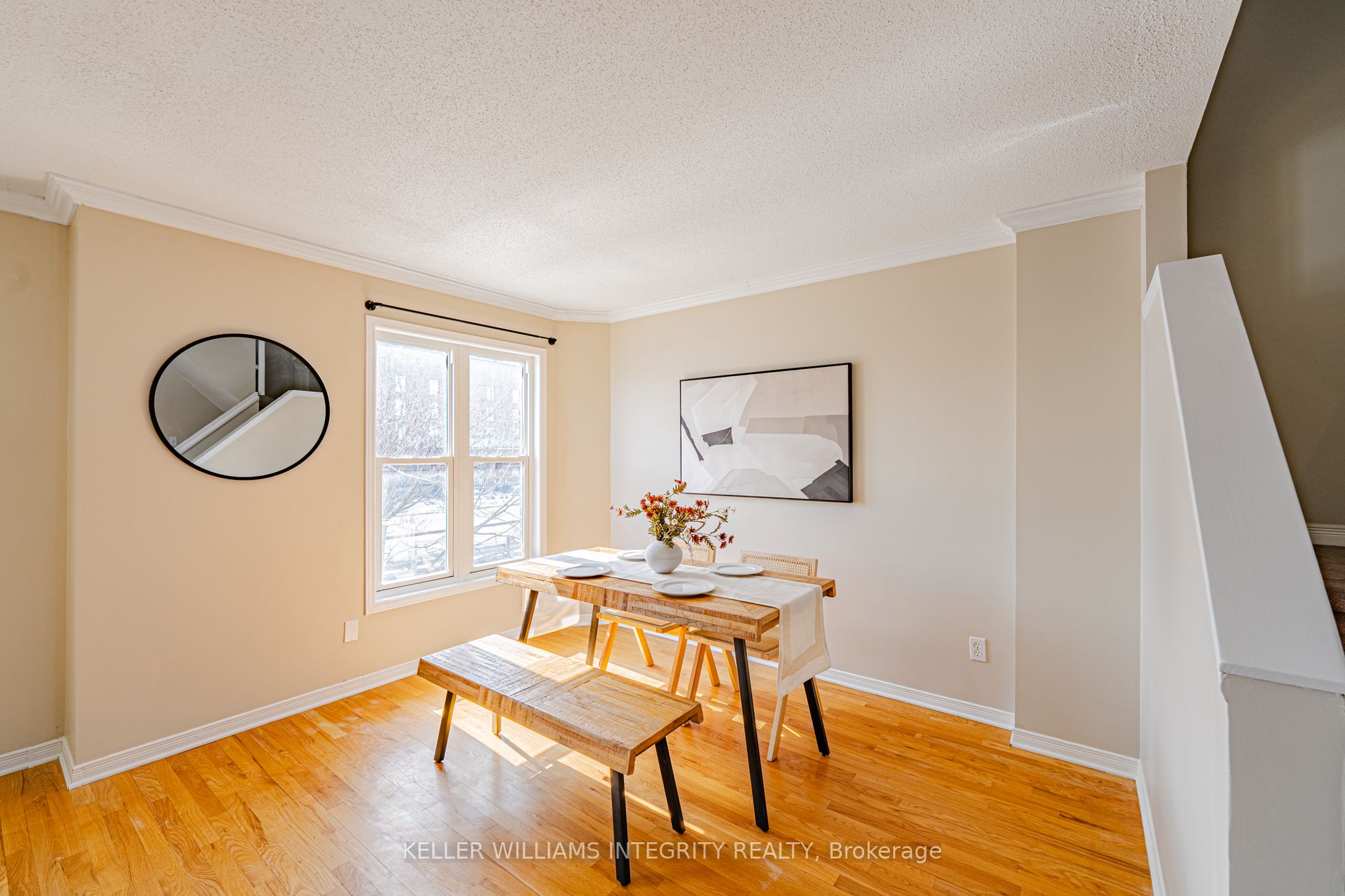 211 Arcola Lane Property Photo 8