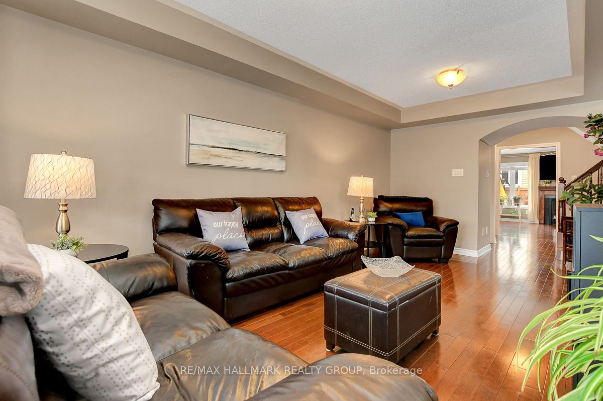 2402 Regatta Avenue Property Photo 8