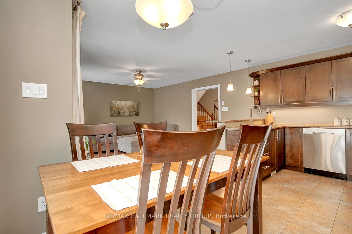2402 Regatta Avenue Property Photo 17