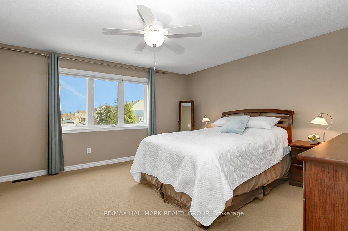 2402 Regatta Avenue Property Photo 20