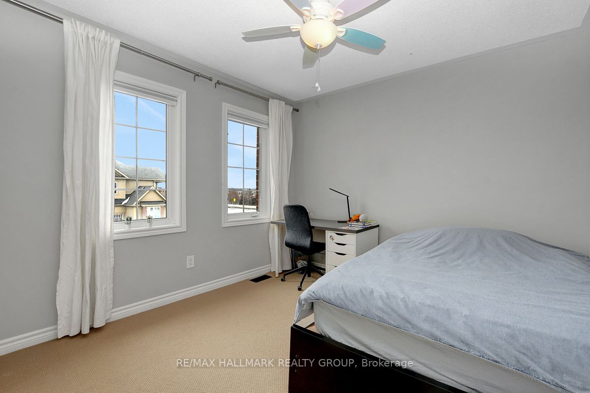2402 Regatta Avenue Property Photo 25