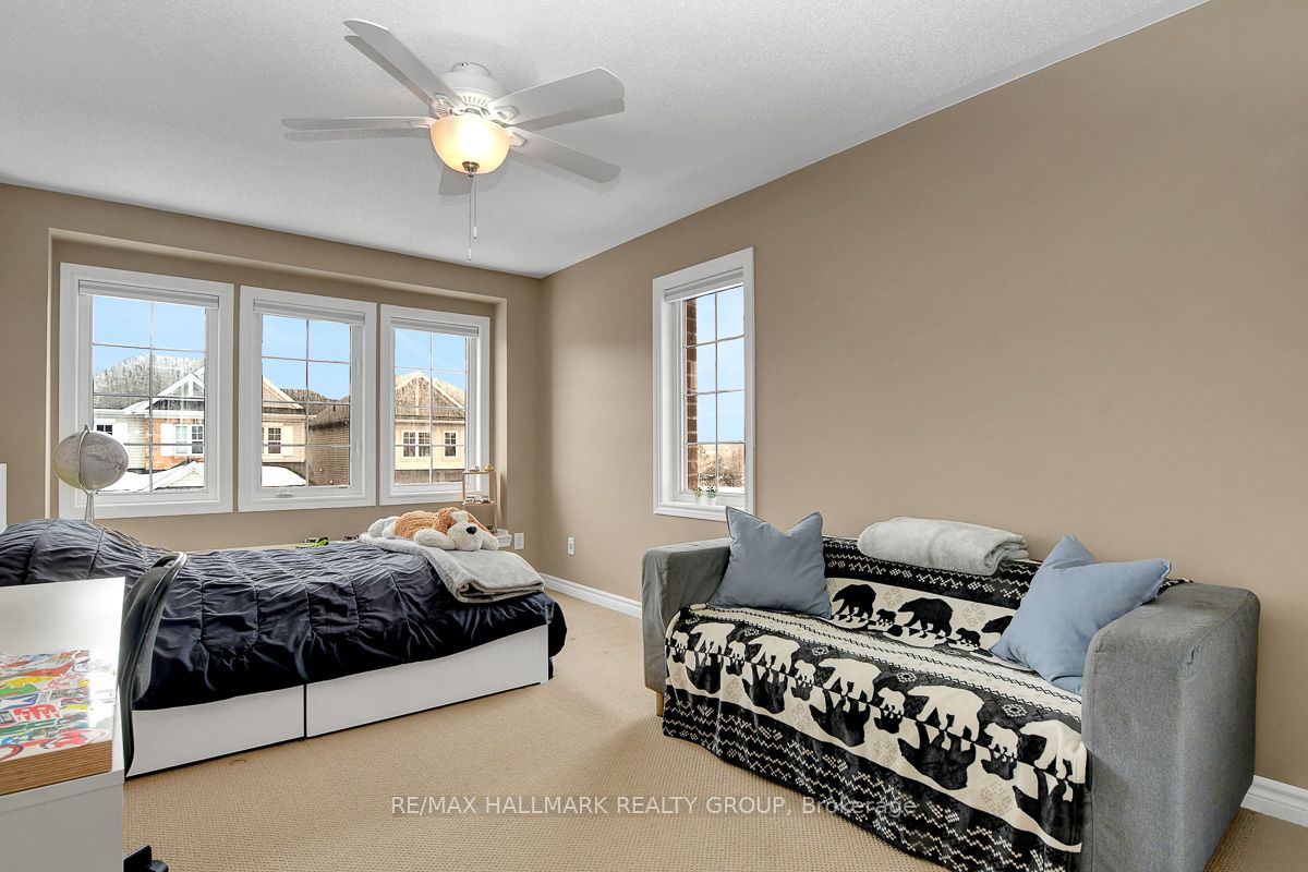 2402 Regatta Avenue Property Photo 27