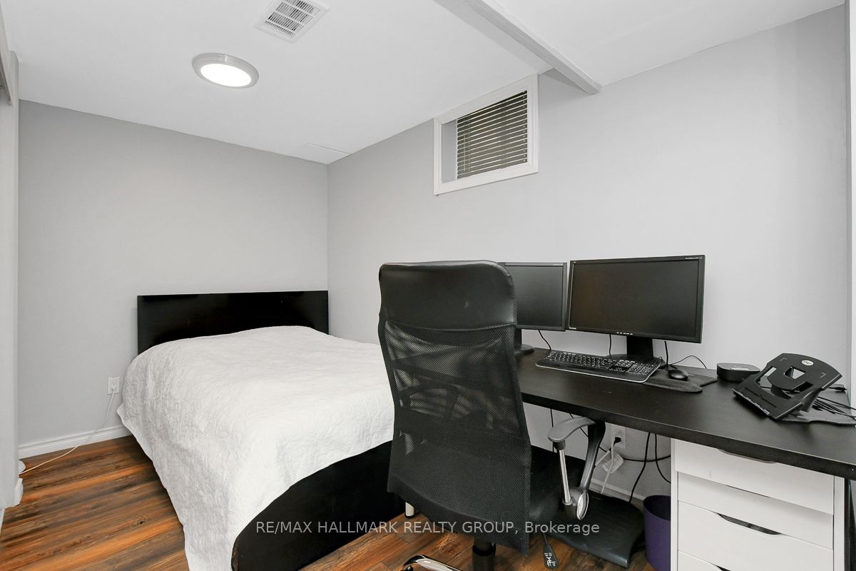 2402 Regatta Avenue Property Photo 36