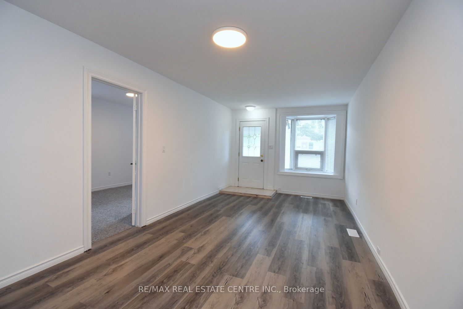 14 Graham Avenue Property Photo 2