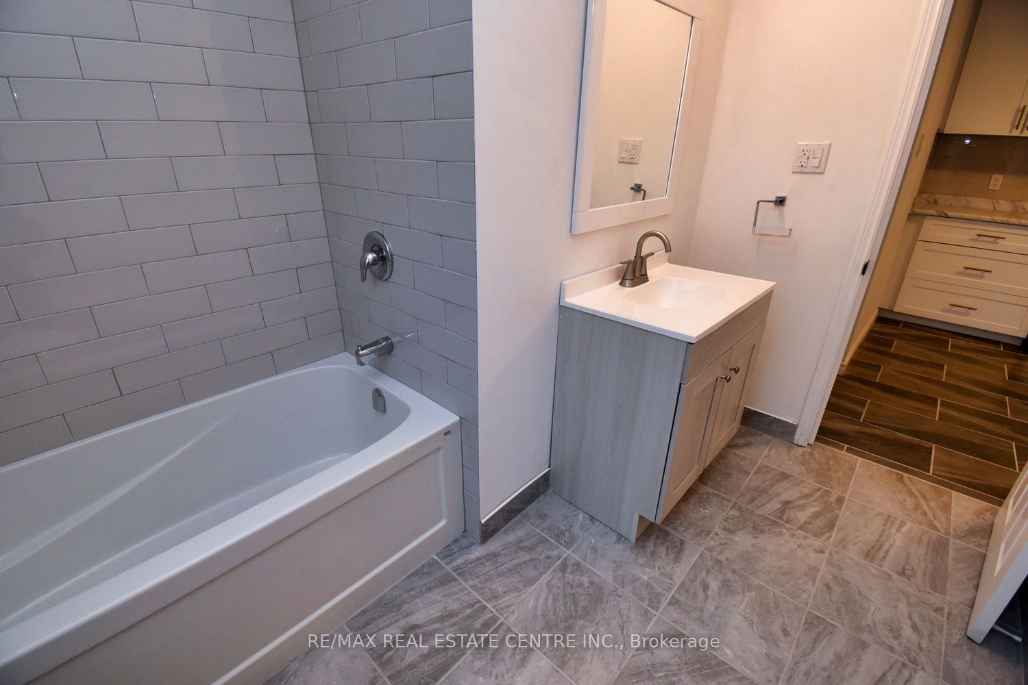 14 Graham Avenue Property Photo 17