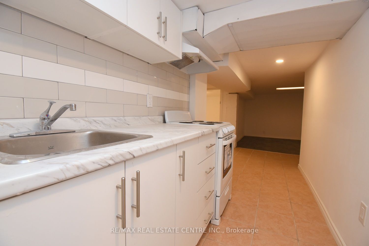 14 Graham Avenue Property Photo 22