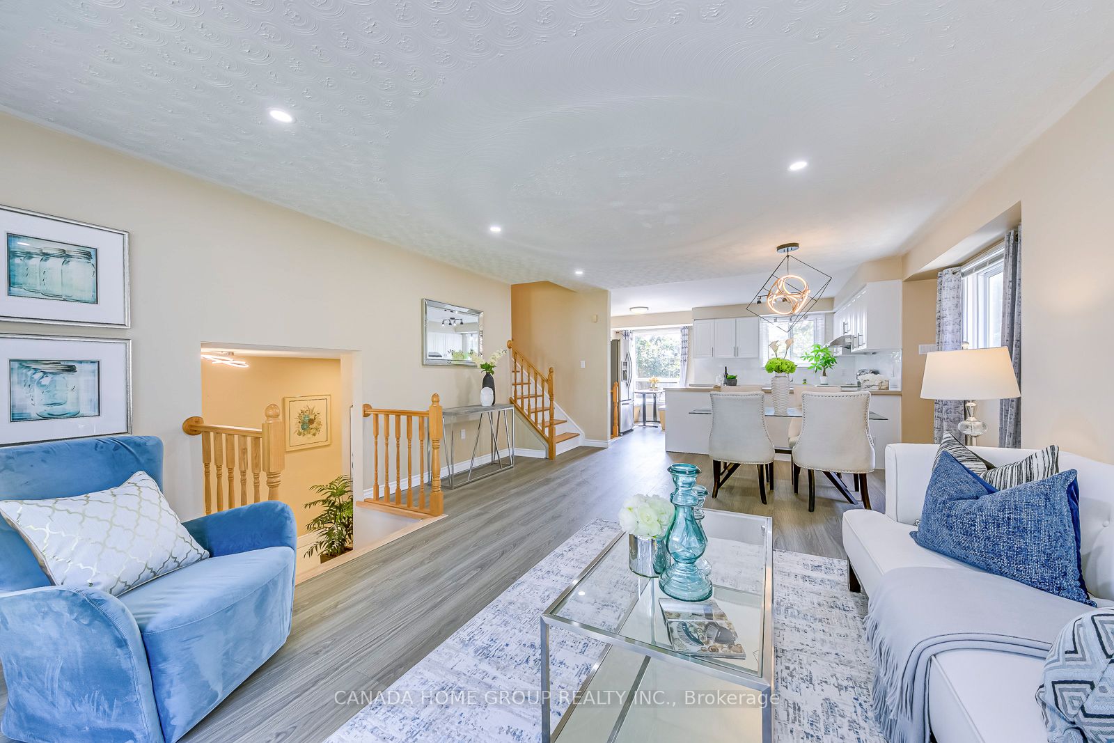12 Pinard St Property Photo 9