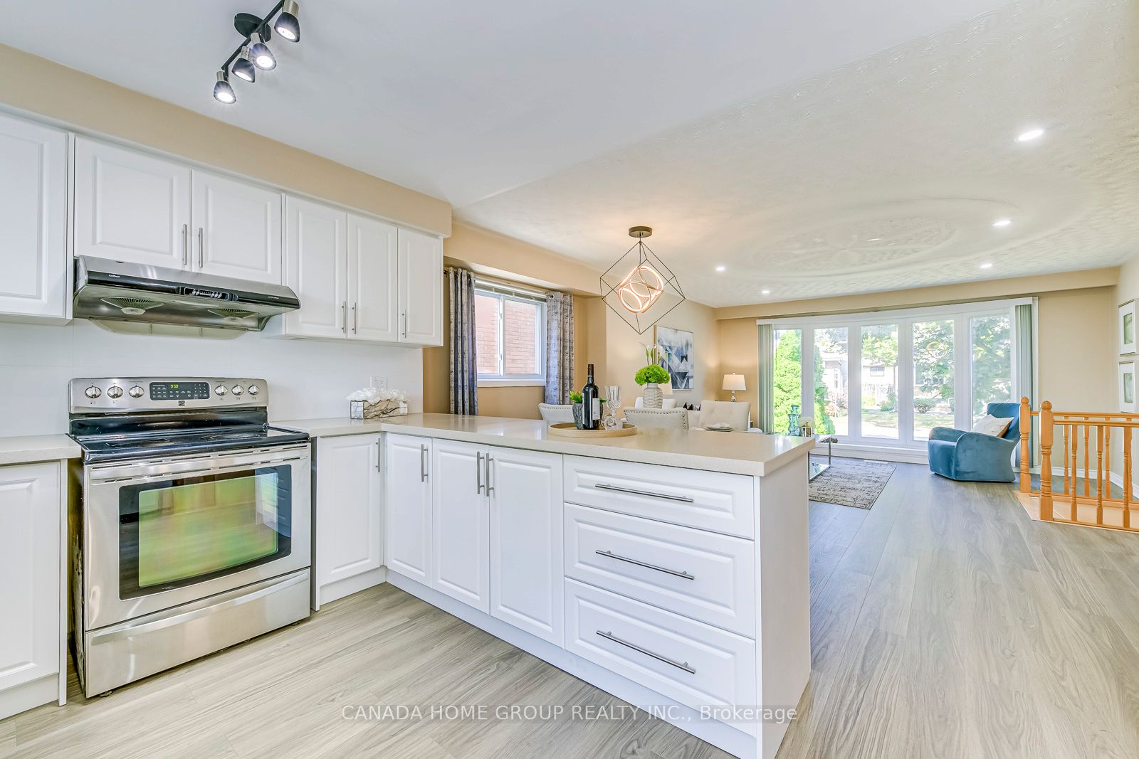 12 Pinard St Property Photo 19