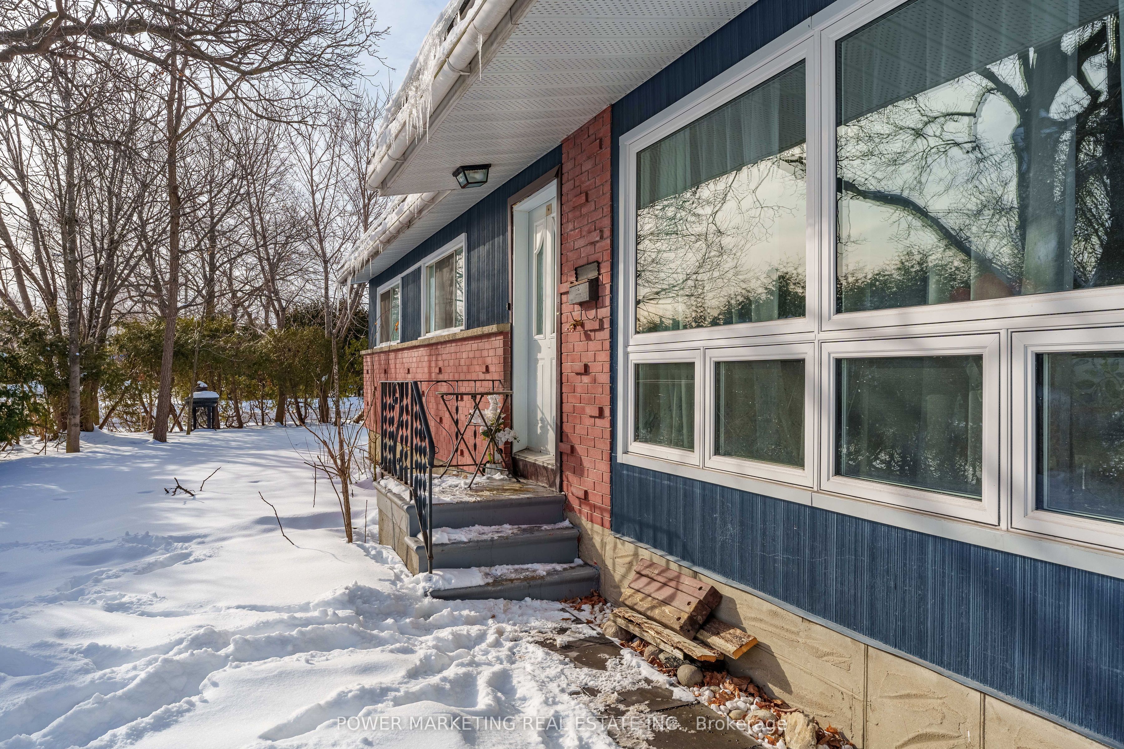 935 Goren Avenue Property Photo 3