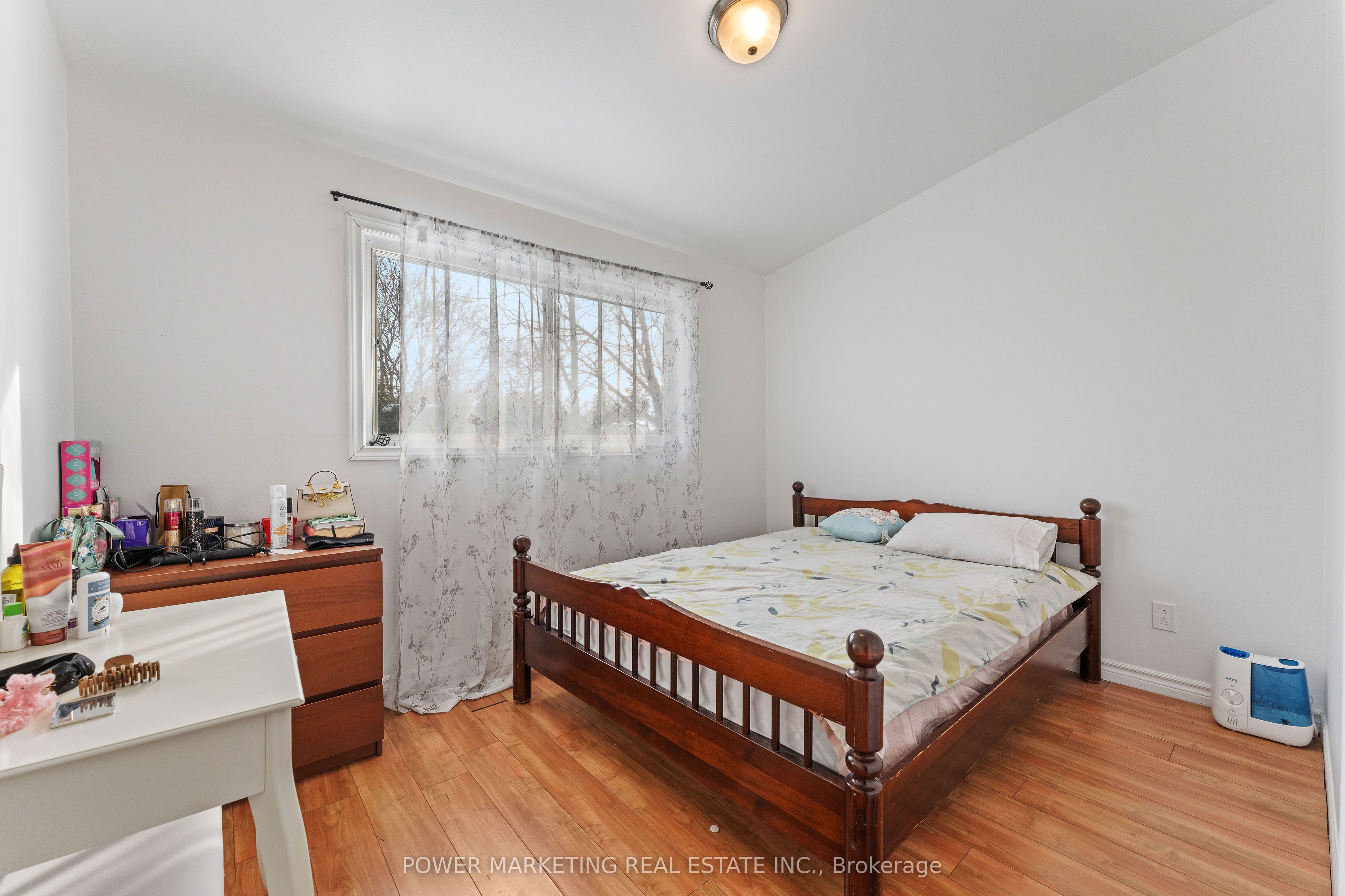 935 Goren Avenue Property Photo 12