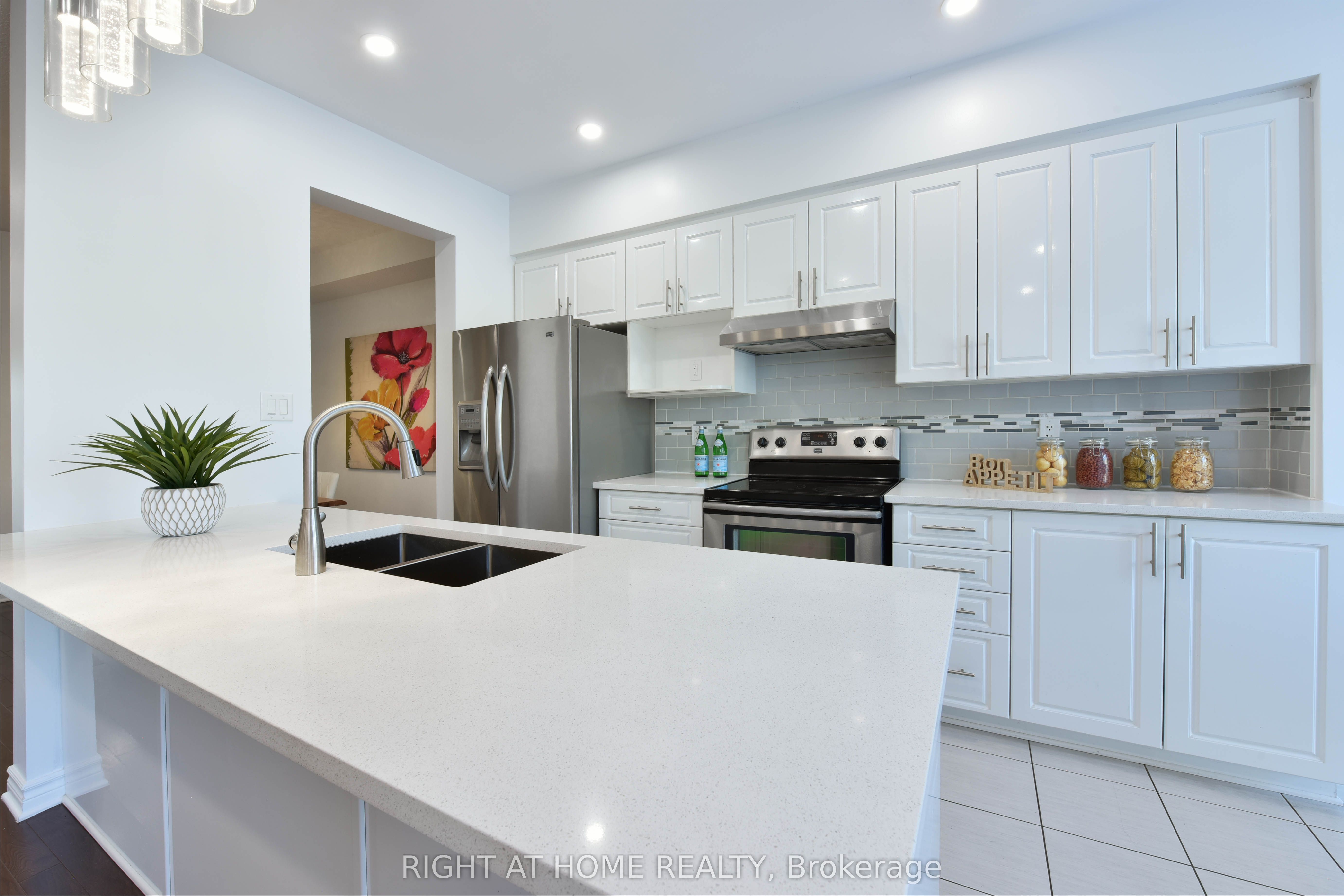 615 Remnor Avenue Property Photo 10