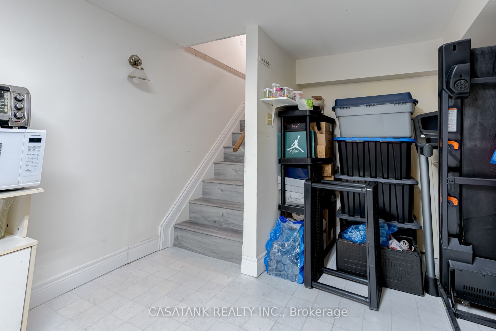 14 Ronaldshay Avenue Property Photo 22