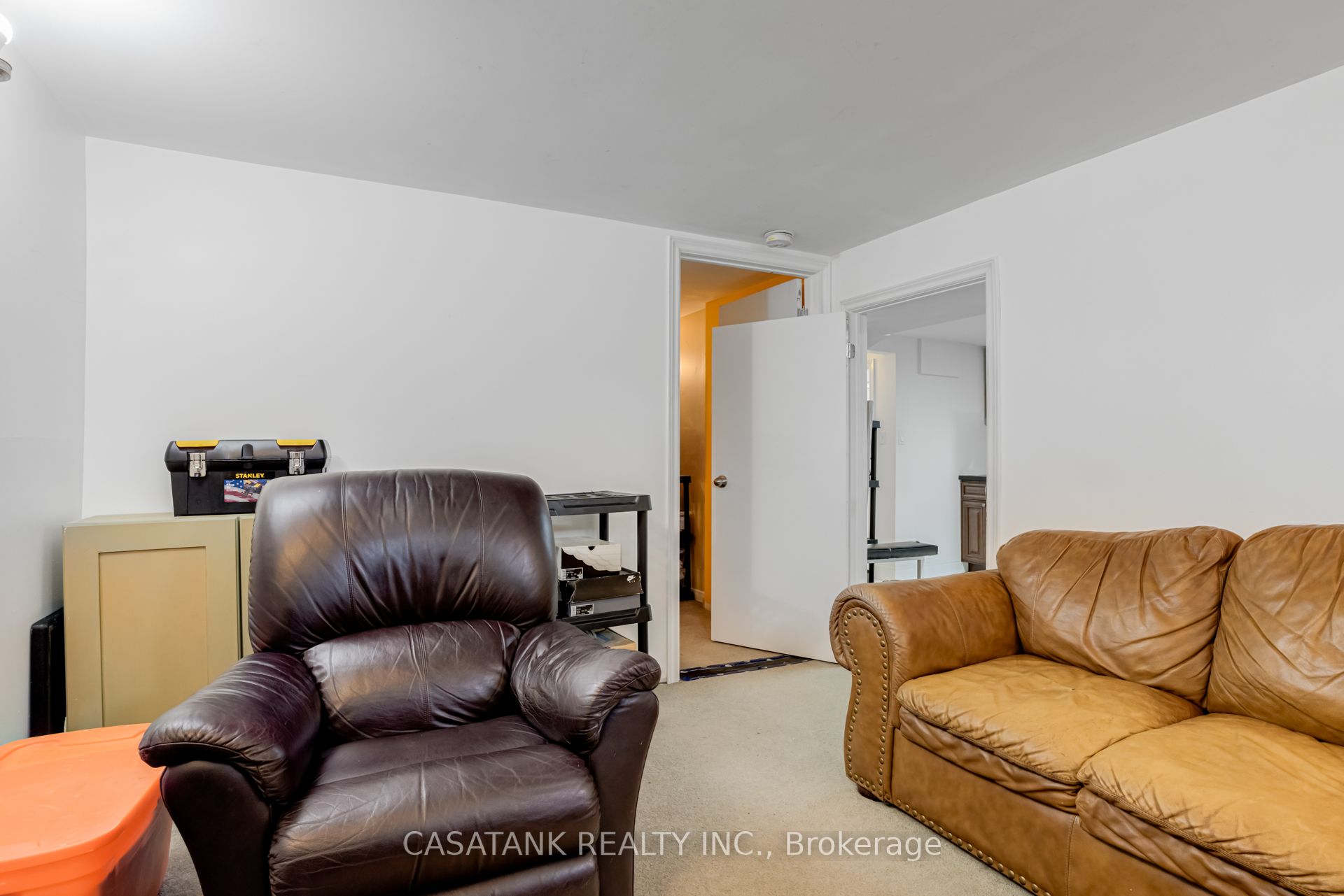 14 Ronaldshay Avenue Property Photo 28