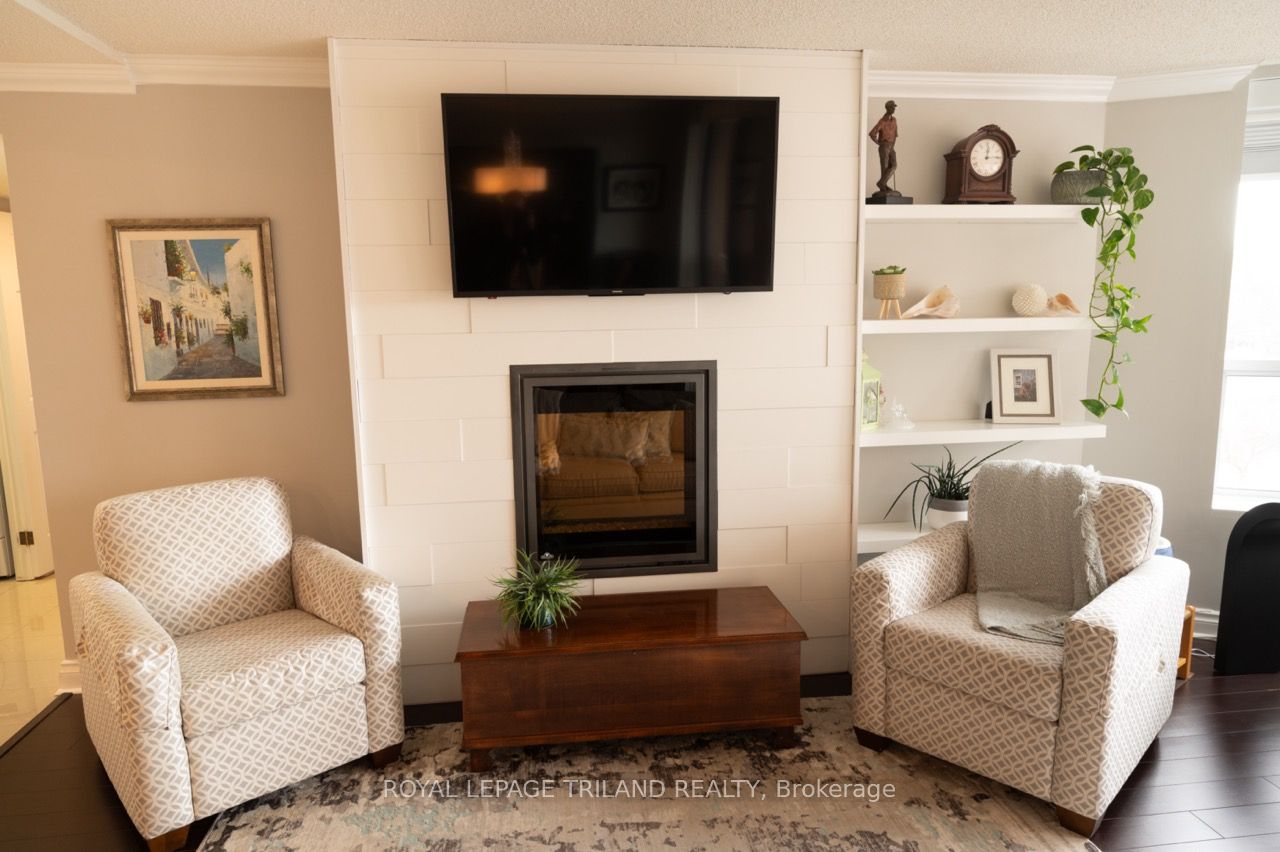 #612 - 600 Talbot Street Property Photo 10